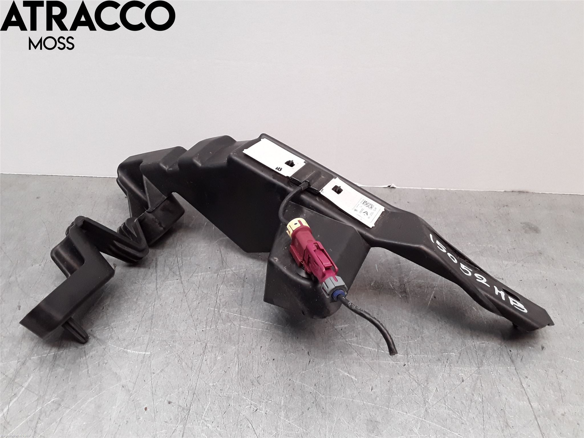 Jaguar I-PACE 18- Stereo Antenneforsterker