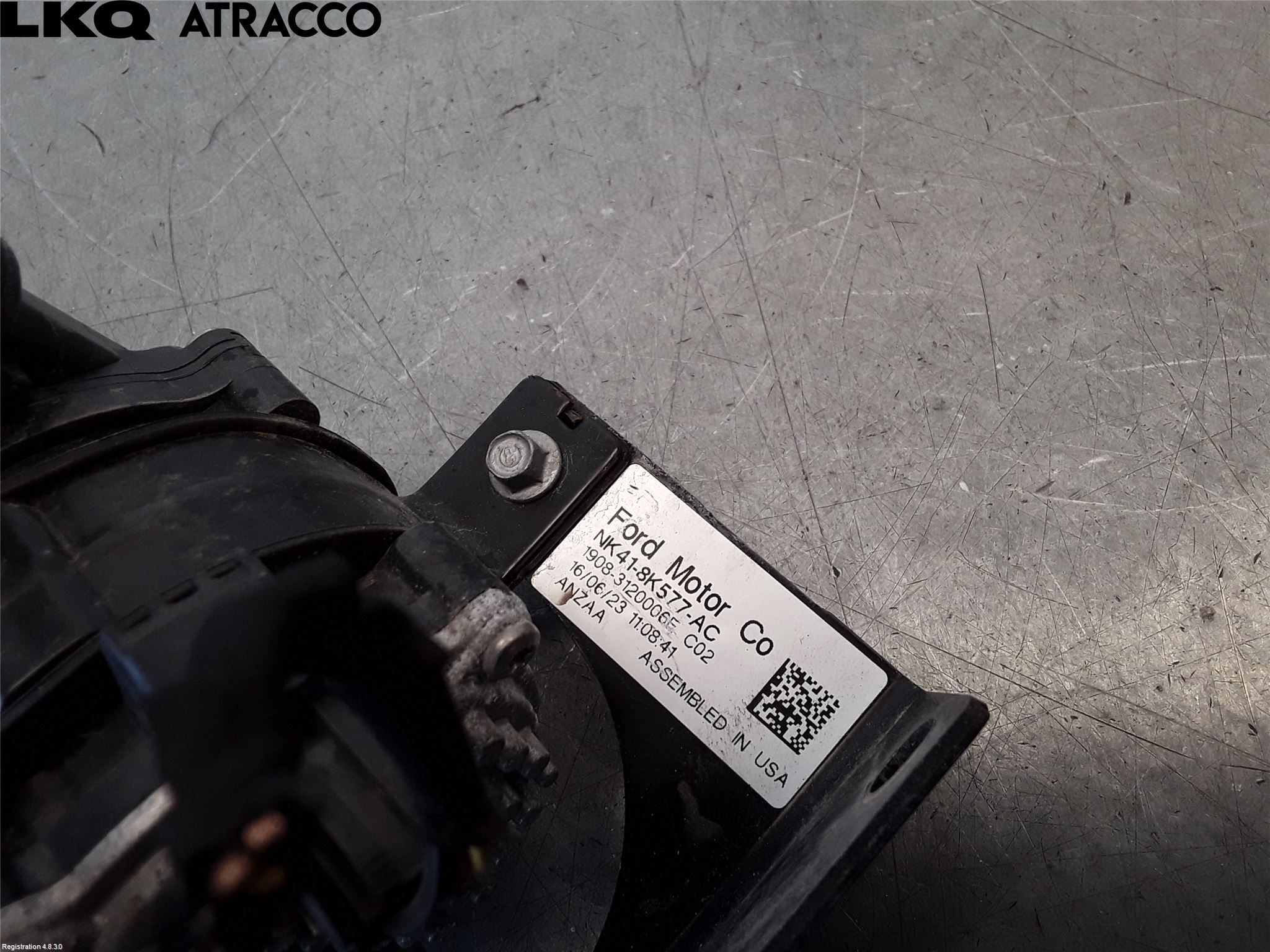 Ford E-TRANSIT SKÅP/BUSS 22- Vannpumpe