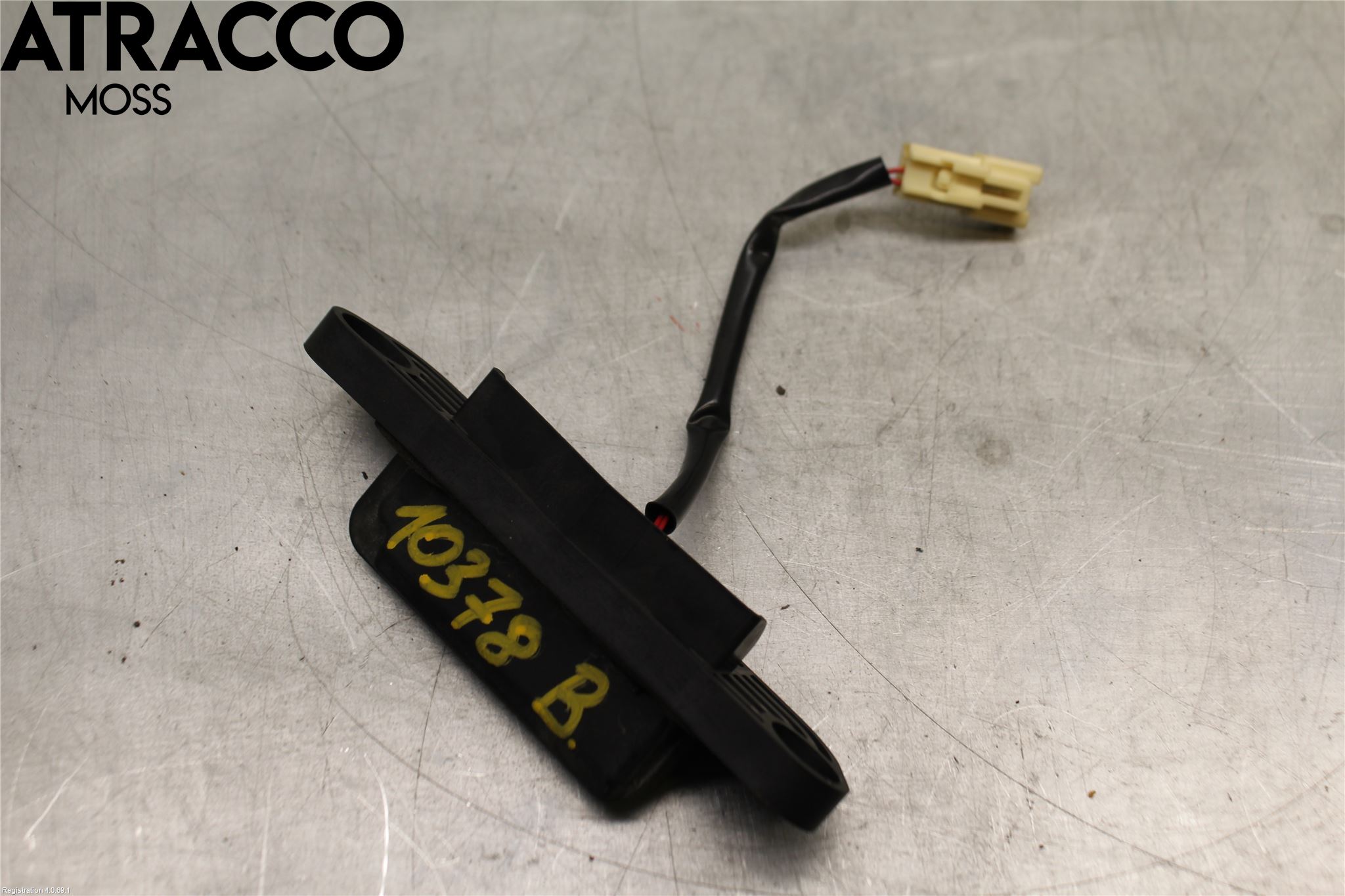 Mitsubishi i-MiEV Bryter Bakluke