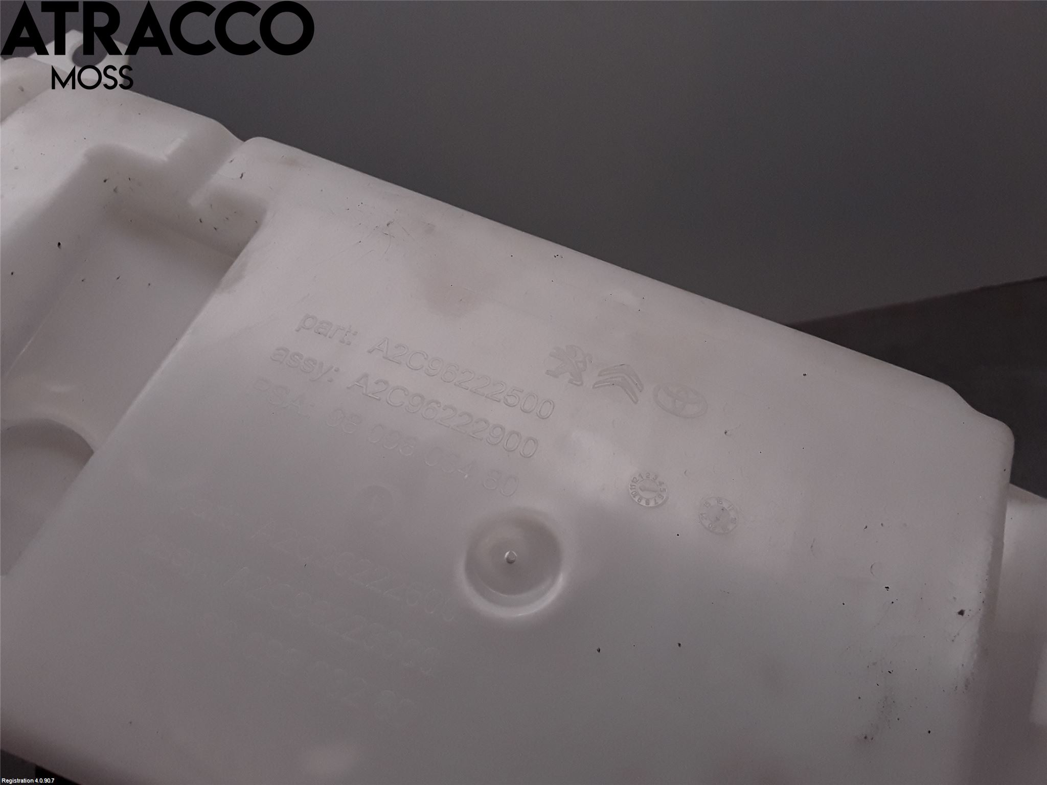 Toyota PROACE II 16- Spylerbeholder Frontrute