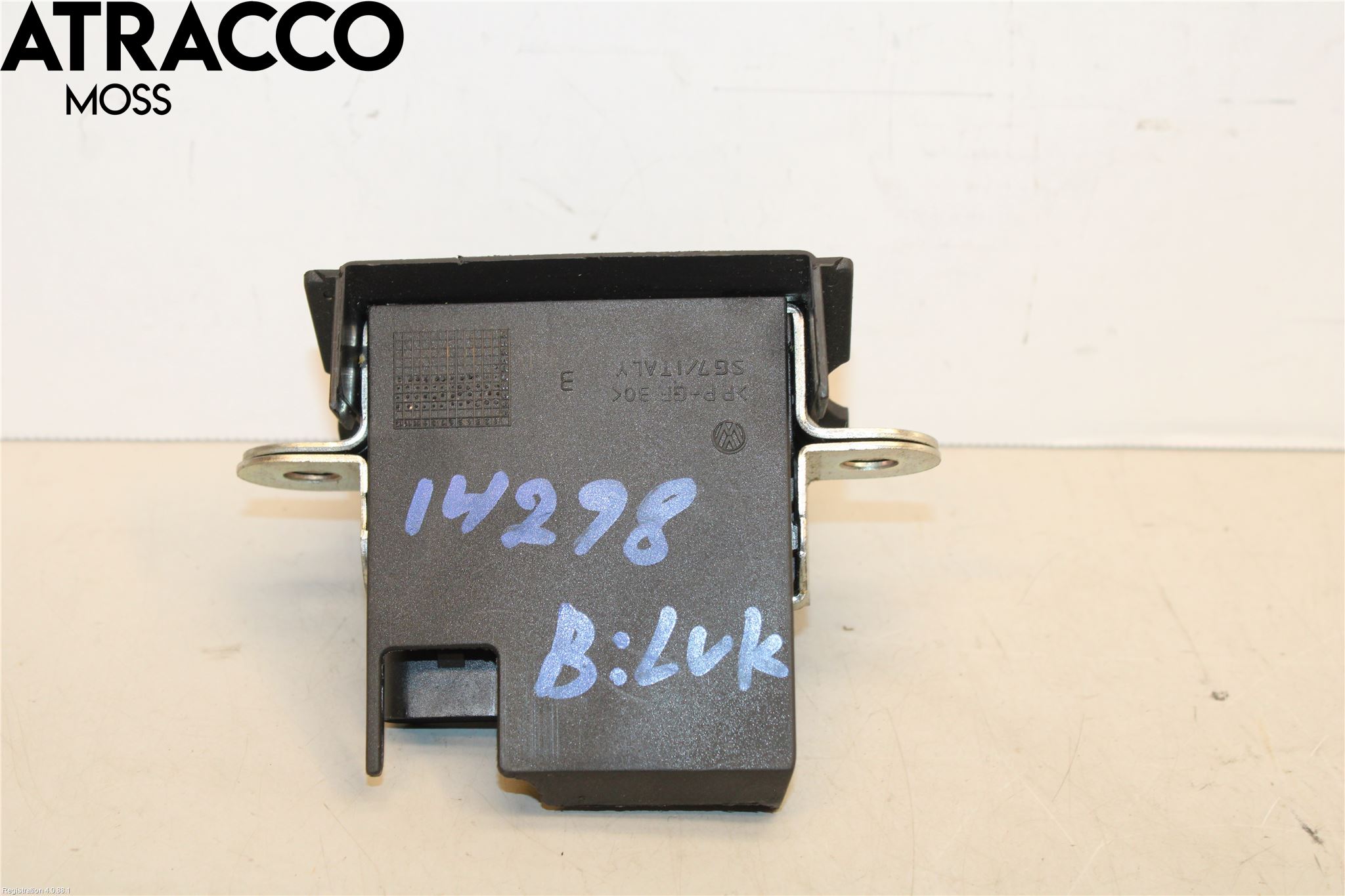 Volkswagen VW GOLF / E-GOLF VII 13-20 Bakluke-Lokk Låsekasse