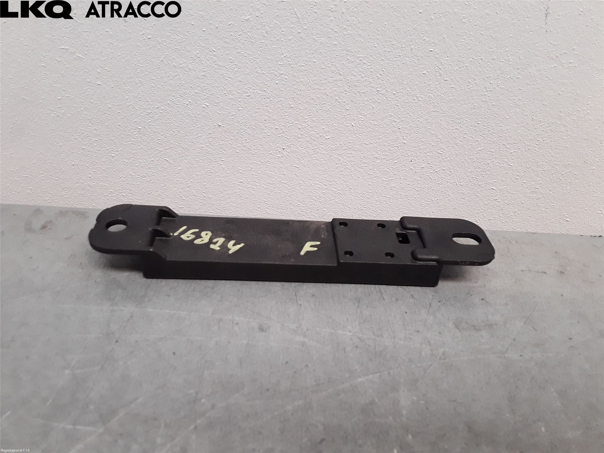 Mercedes-Benz MB EQC (N293) 20- Stereo Forsterker