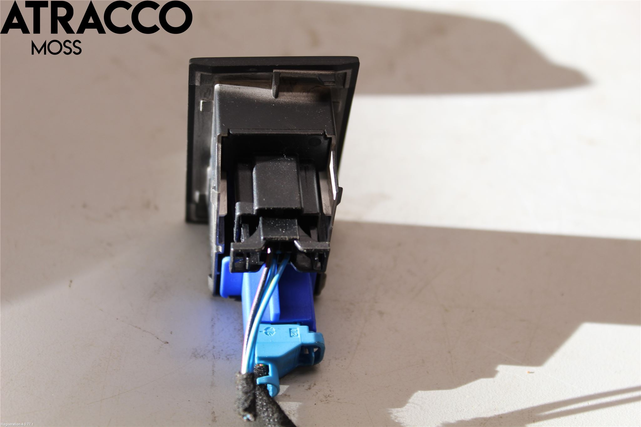 Volkswagen VW GOLF / E-GOLF VII 13-20 Bryter Varsel (Nødblink)