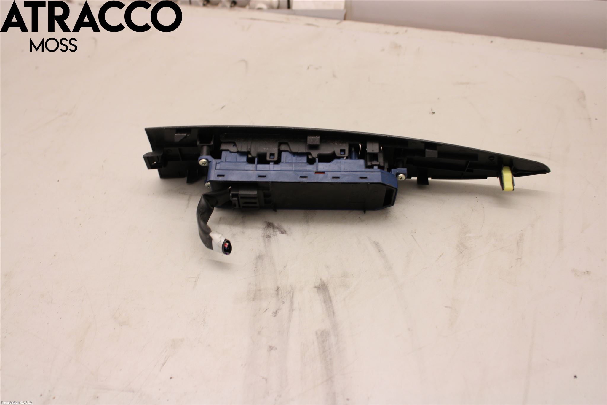 Toyota AVENSIS 09-15 Bryter Vindusheis