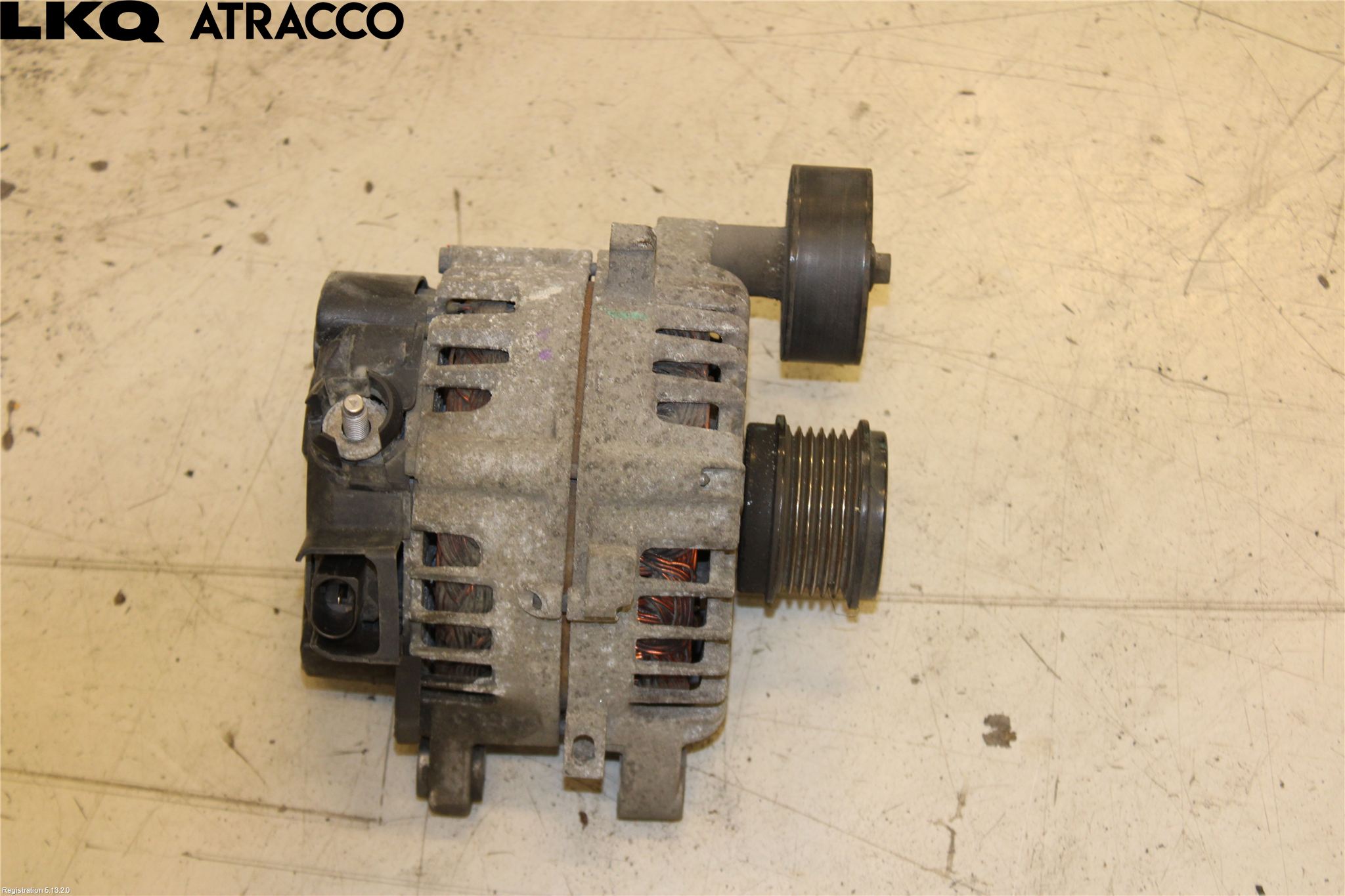 Ford TRANSIT SKÅP/BUSS 14-22 Dynamo