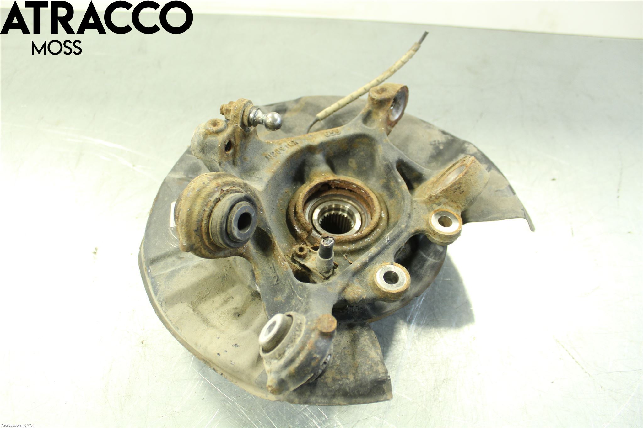 BMW 3 F30/F31/F80 12-19 Spindel Vf