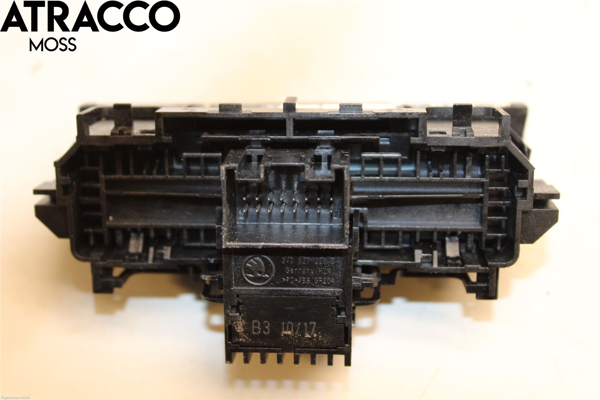 Skoda SUPERB 09-15 Bryter Parkeringsbrems