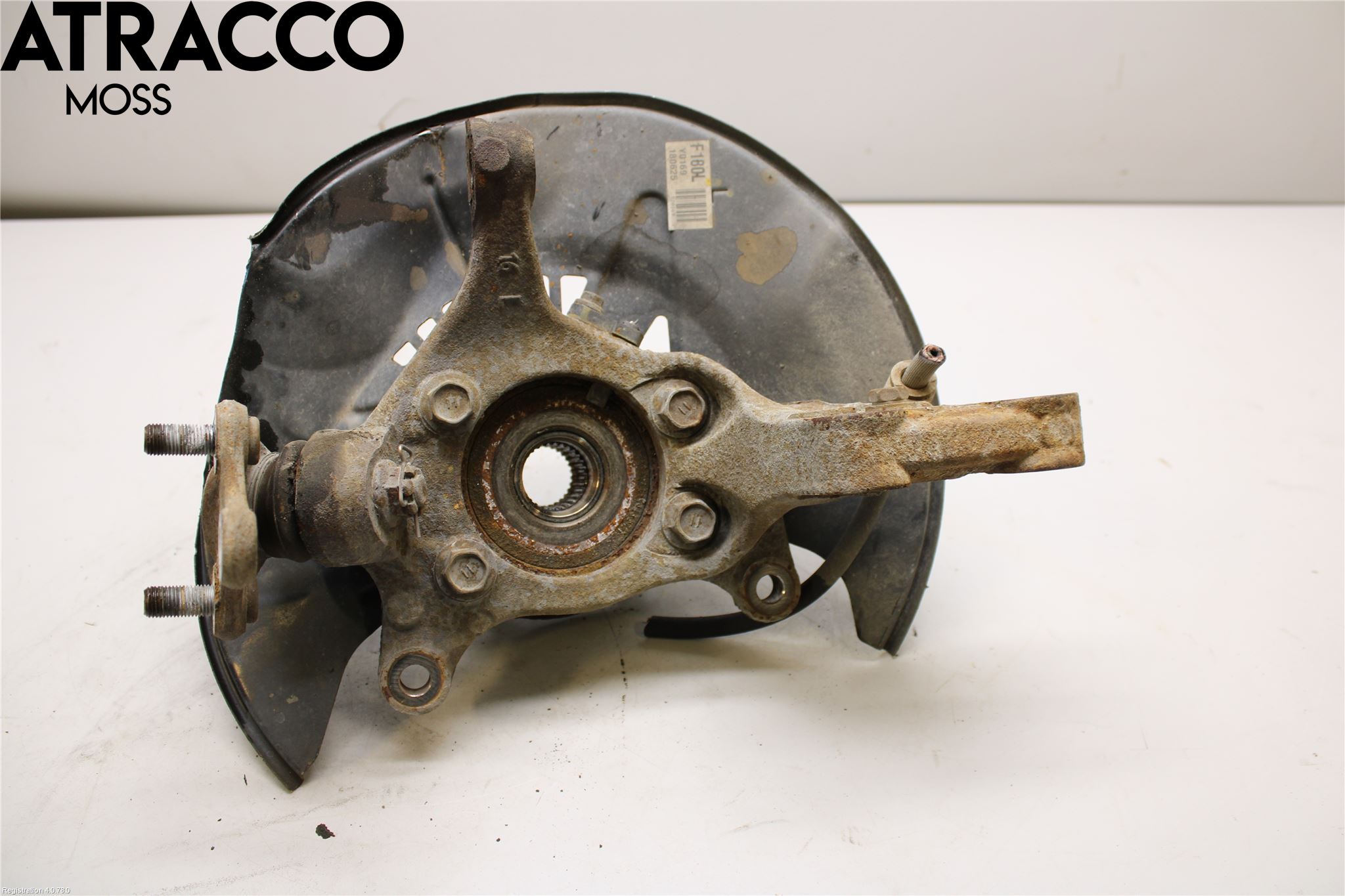 Toyota RAV4 13-18 Spindel Vb