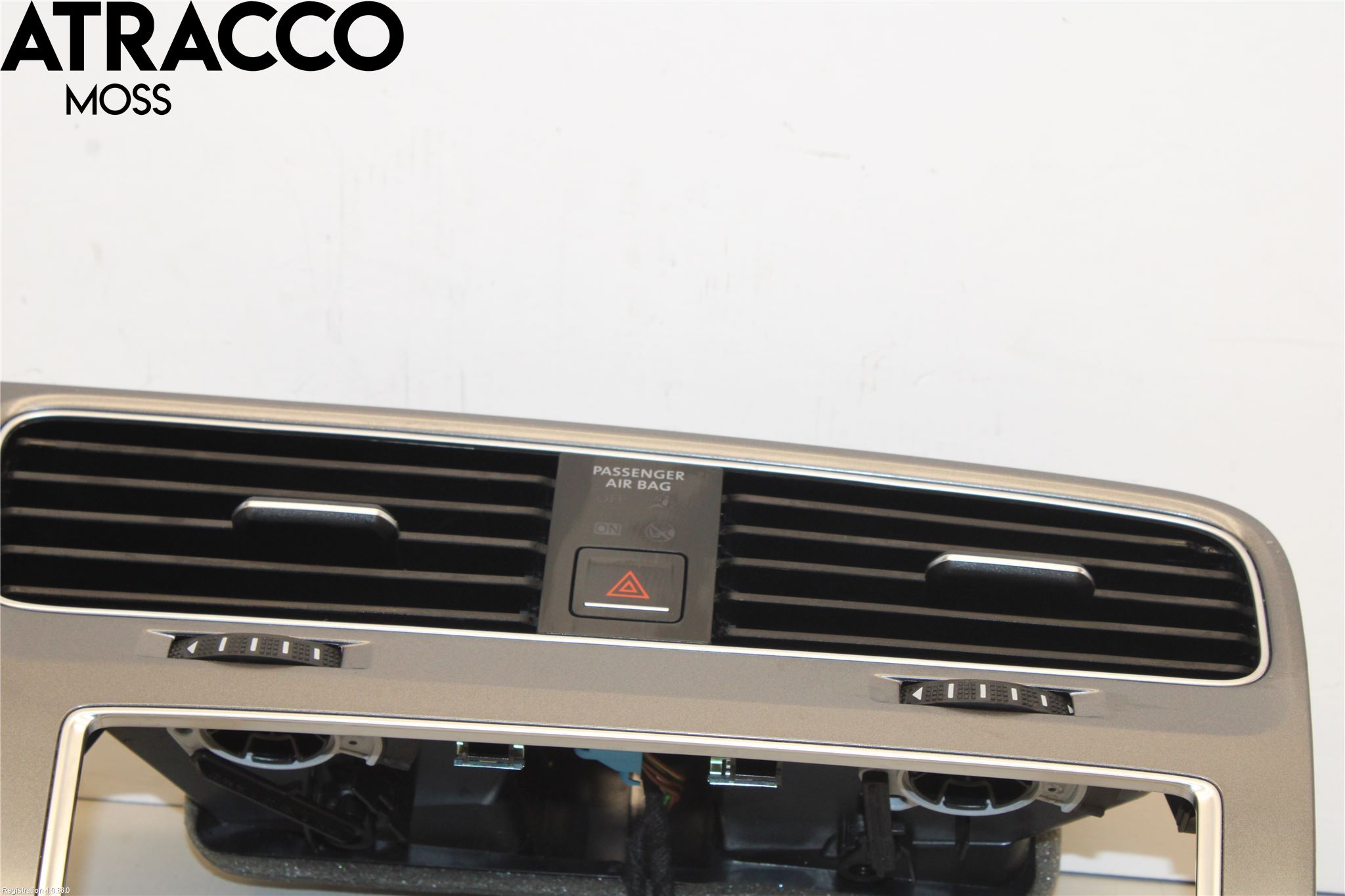 Volkswagen VW GOLF PLUS/CROSS GOLF 04-14 Dashbord Kanal - Dyse