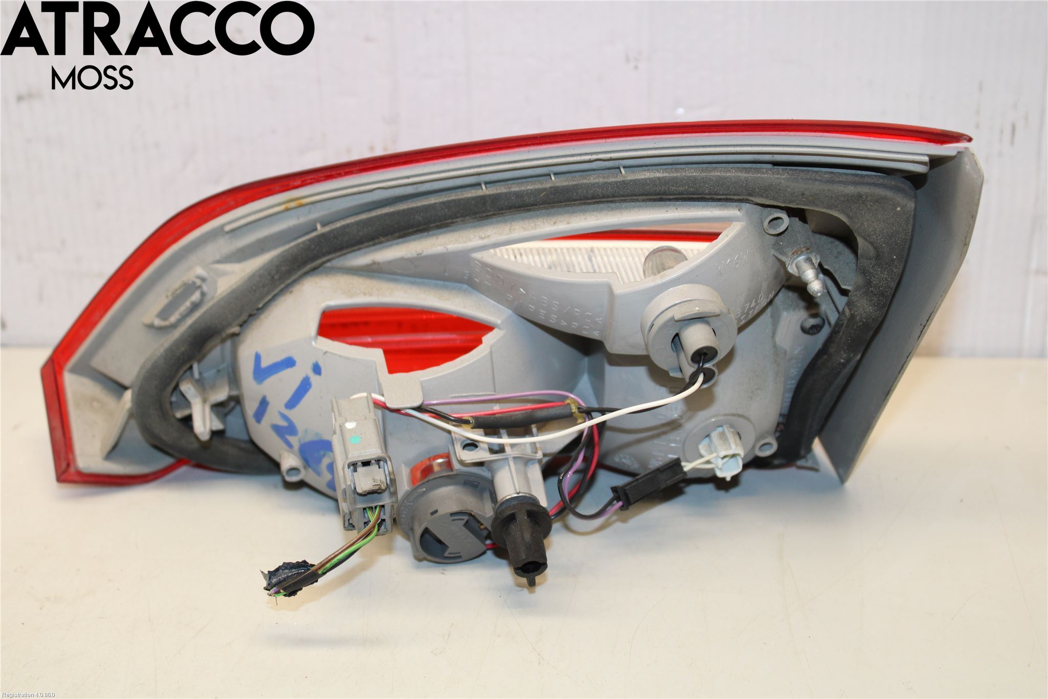 Ford FOCUS 11-14 Baklykt Venstre  På Luke(Indre