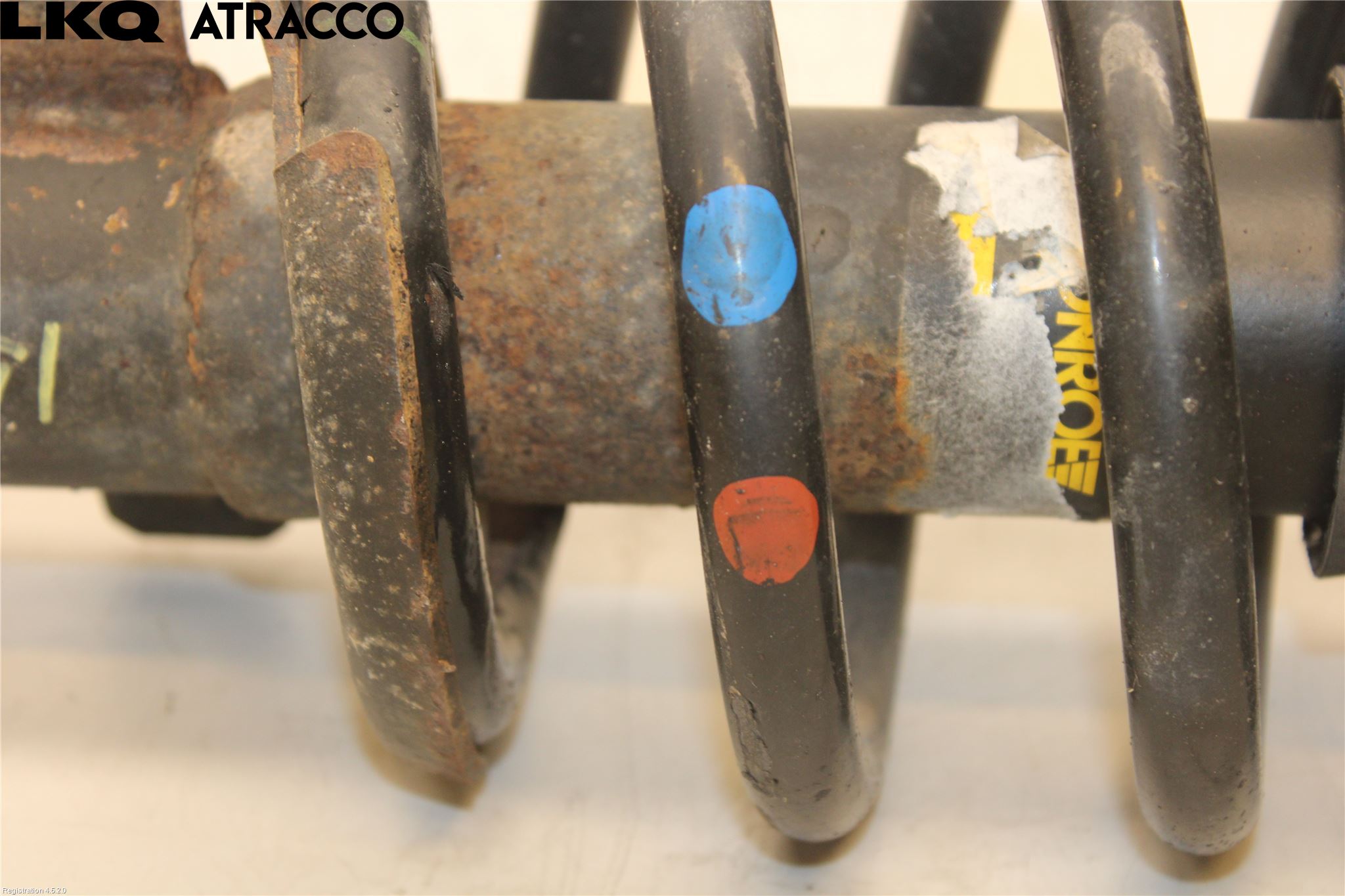 Opel VIVARO 01-14 Fjærbein Foran Høyre