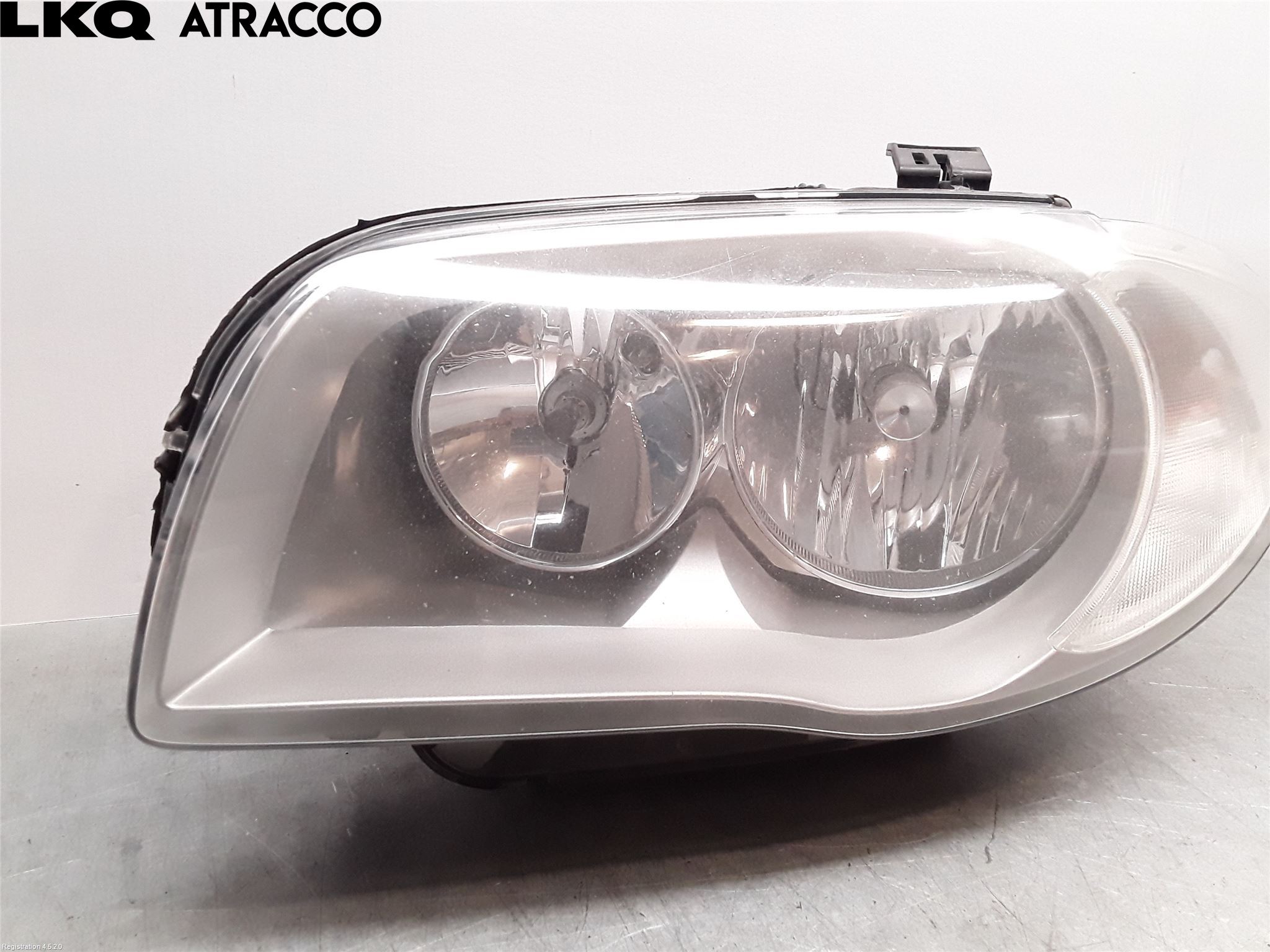 BMW 1 E87/81 5D/3D 03-11 Frontlykt Venstre