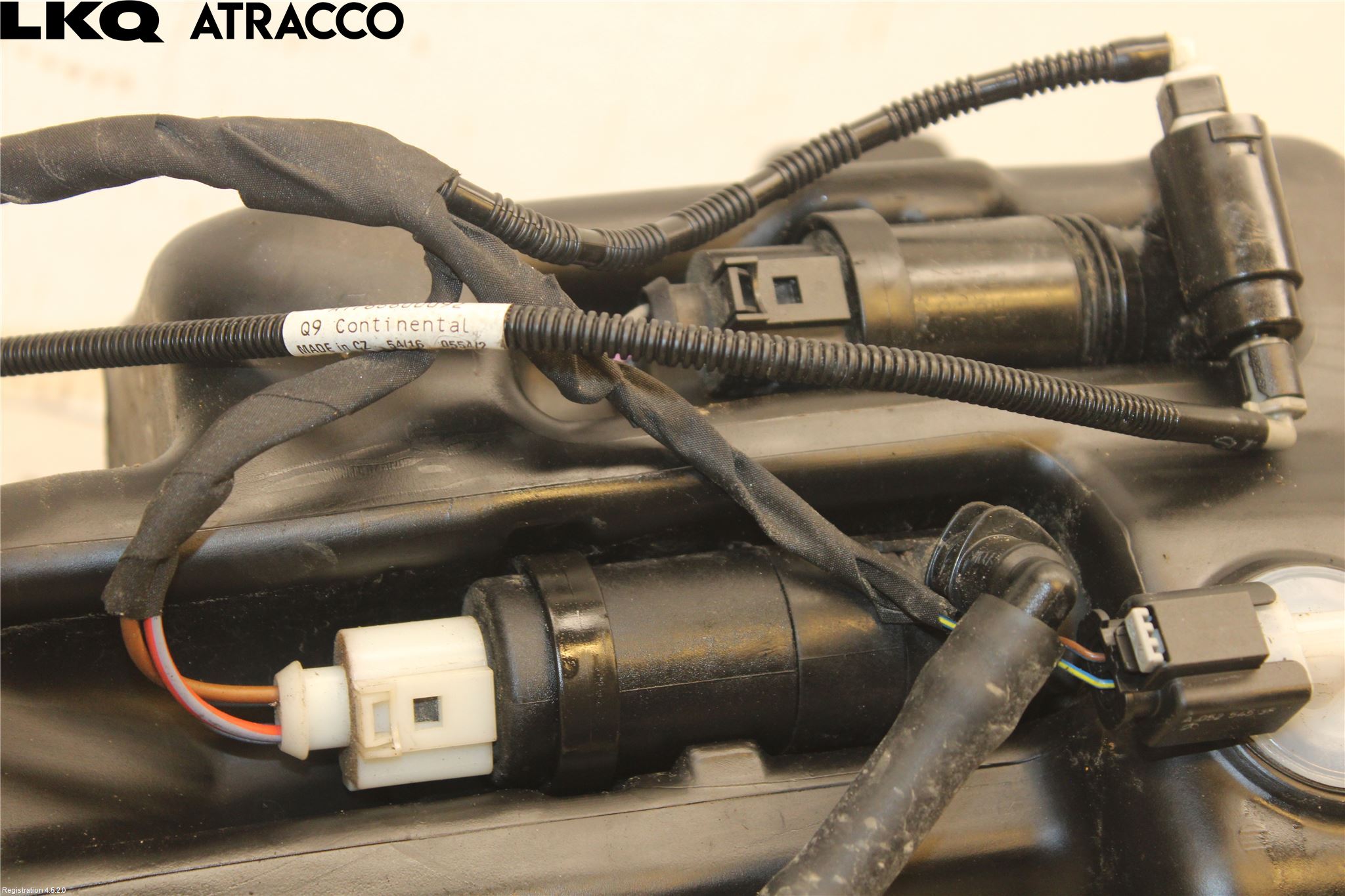 Mercedes-Benz MB GLA-KLASS (X156) 13-20 Spylerbeholder Frontrute