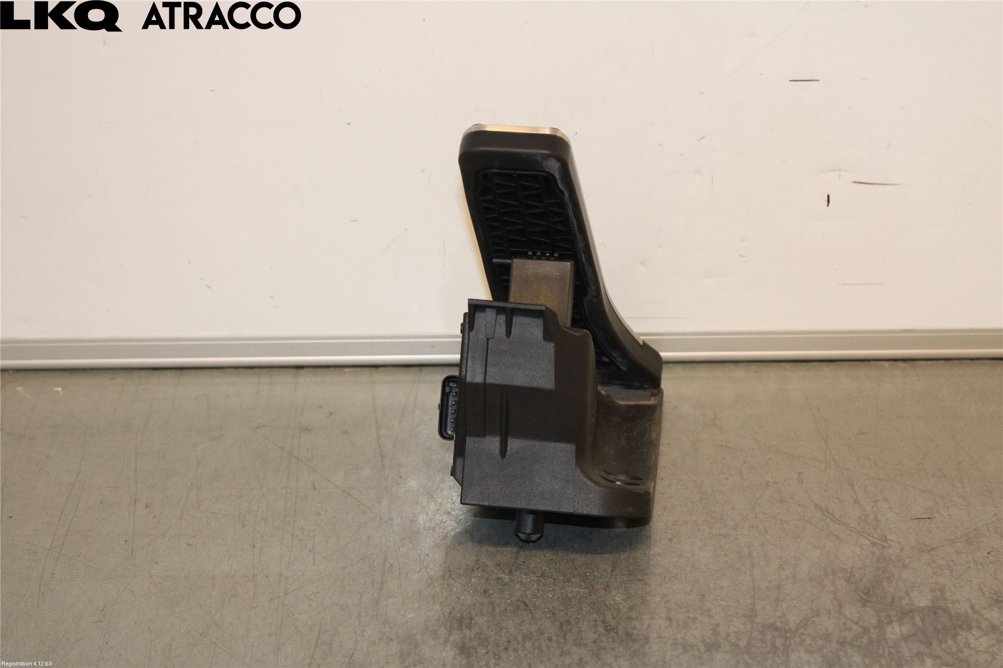 Mercedes-Benz MB C-KLASS (W206) 21- Gasspedal