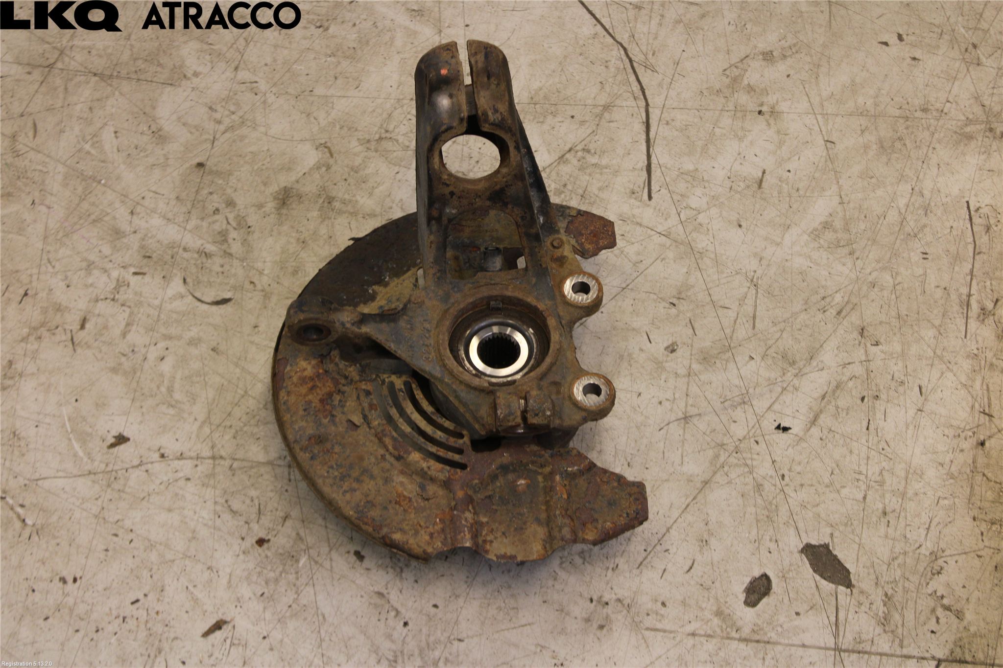 Ford TRANSIT/TOURNEO CONNECT 13-22 Spindel Vf