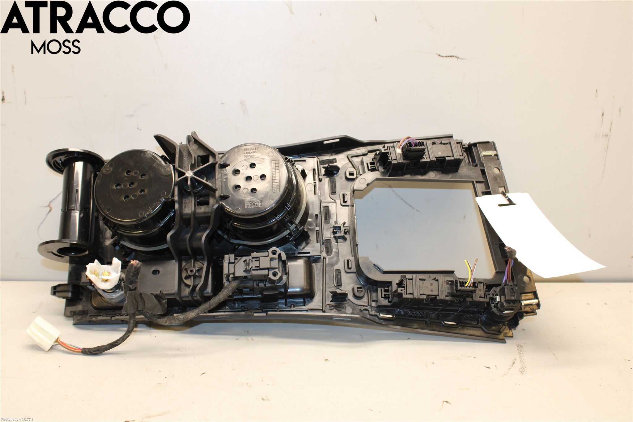 Volkswagen VW GOLF / E-GOLF VII 13-20 Innr Konsoll-Lomme