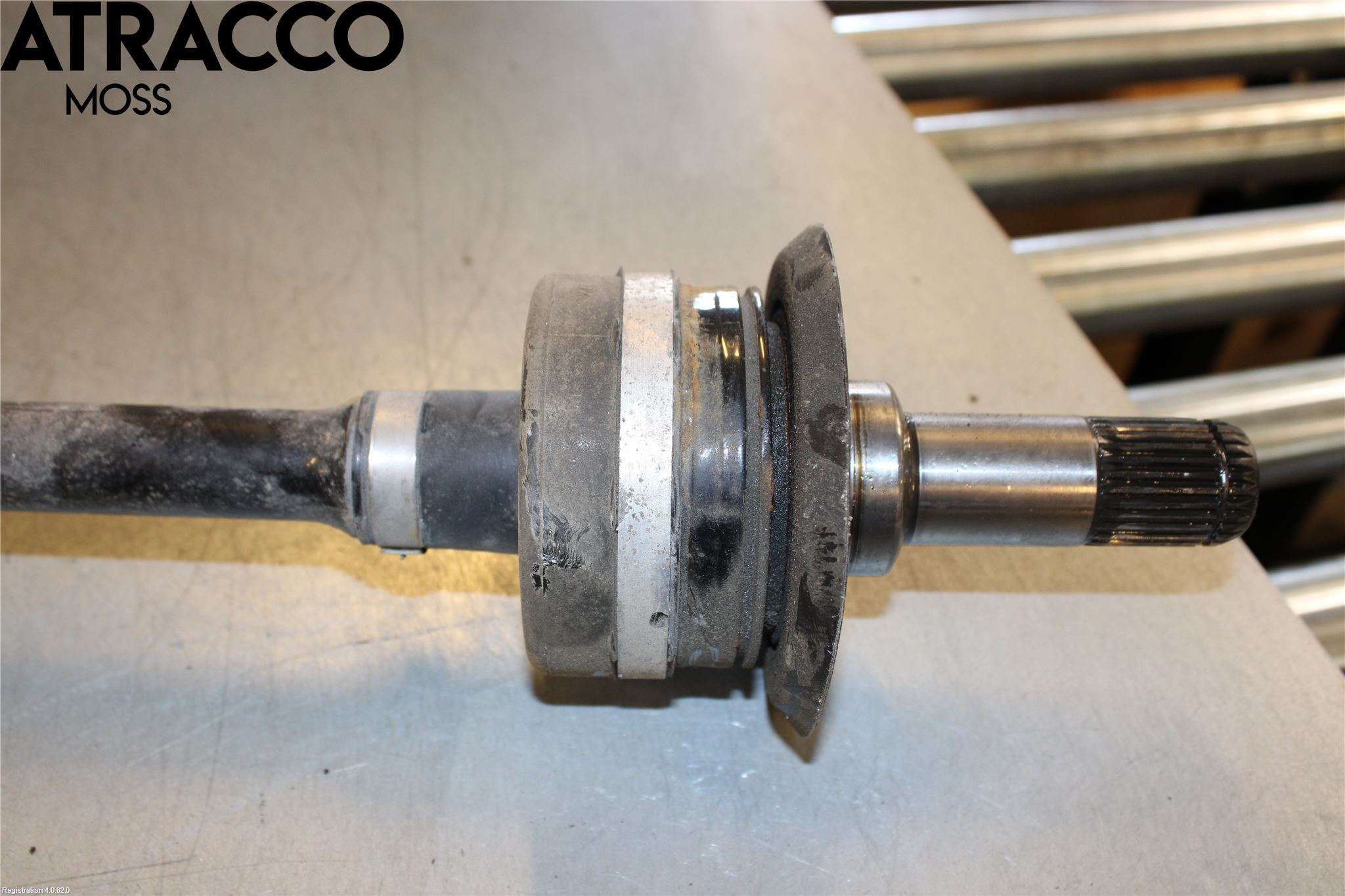 BMW 5 G30/G31/F90 17-23 Drivaksel Bak Kompl Høyre