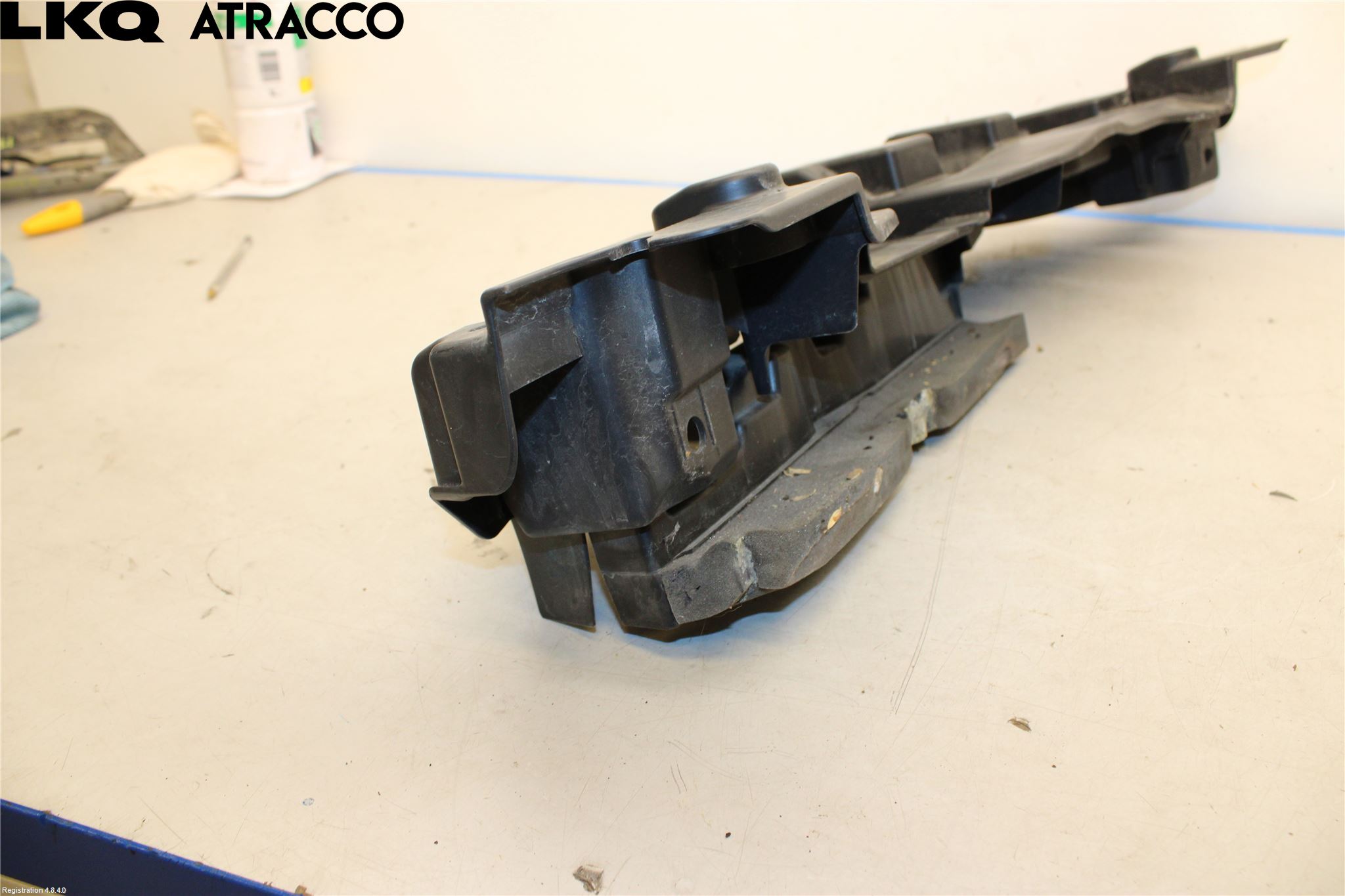 Toyota AYGO 15-21 Støtfanger Foran Demper