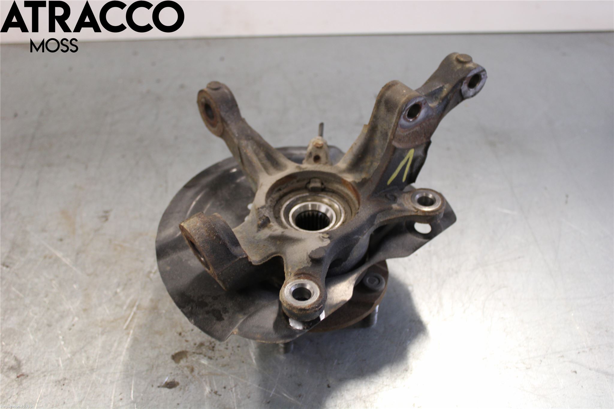 Mitsubishi SPACE STAR 13- Spindel Vf