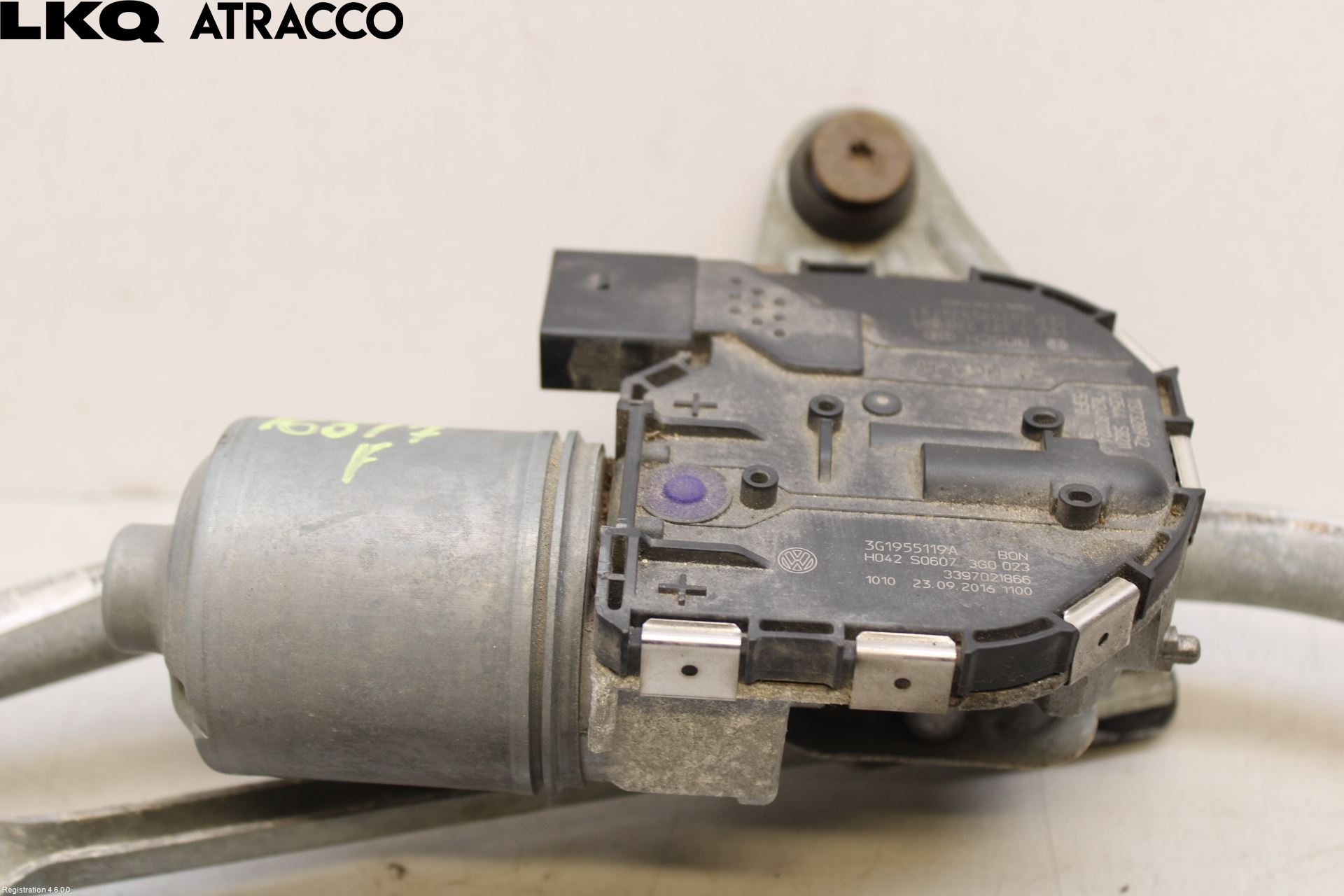 Volkswagen VW PASSAT 15-19 Viskermotor Frontrute