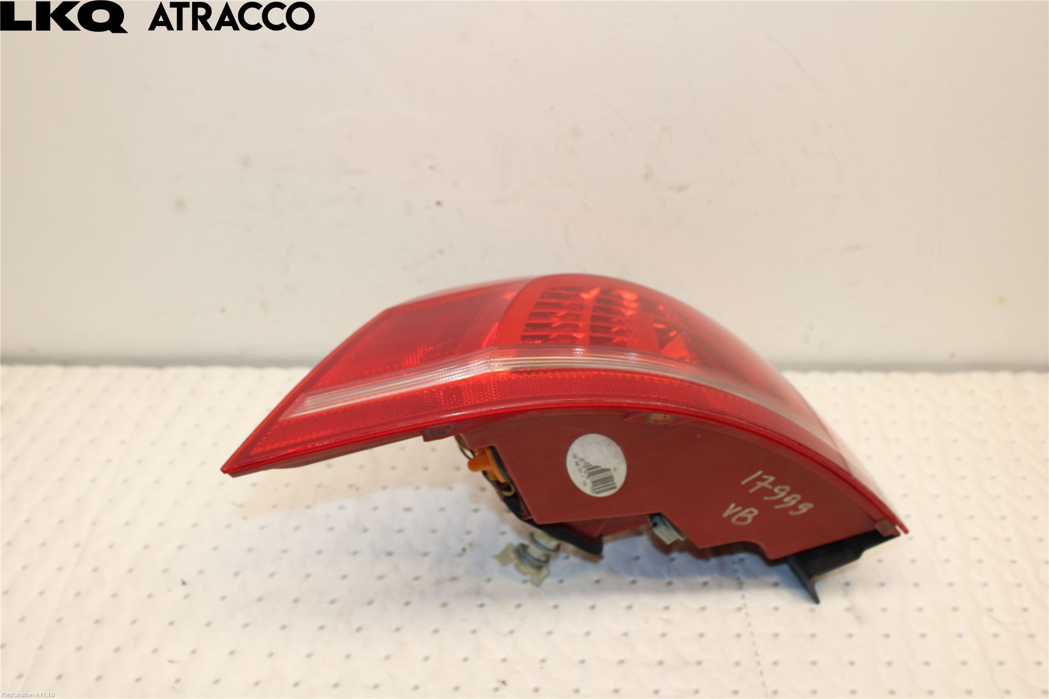 Volkswagen VW PASSAT 11-14 Baklykt Venstre