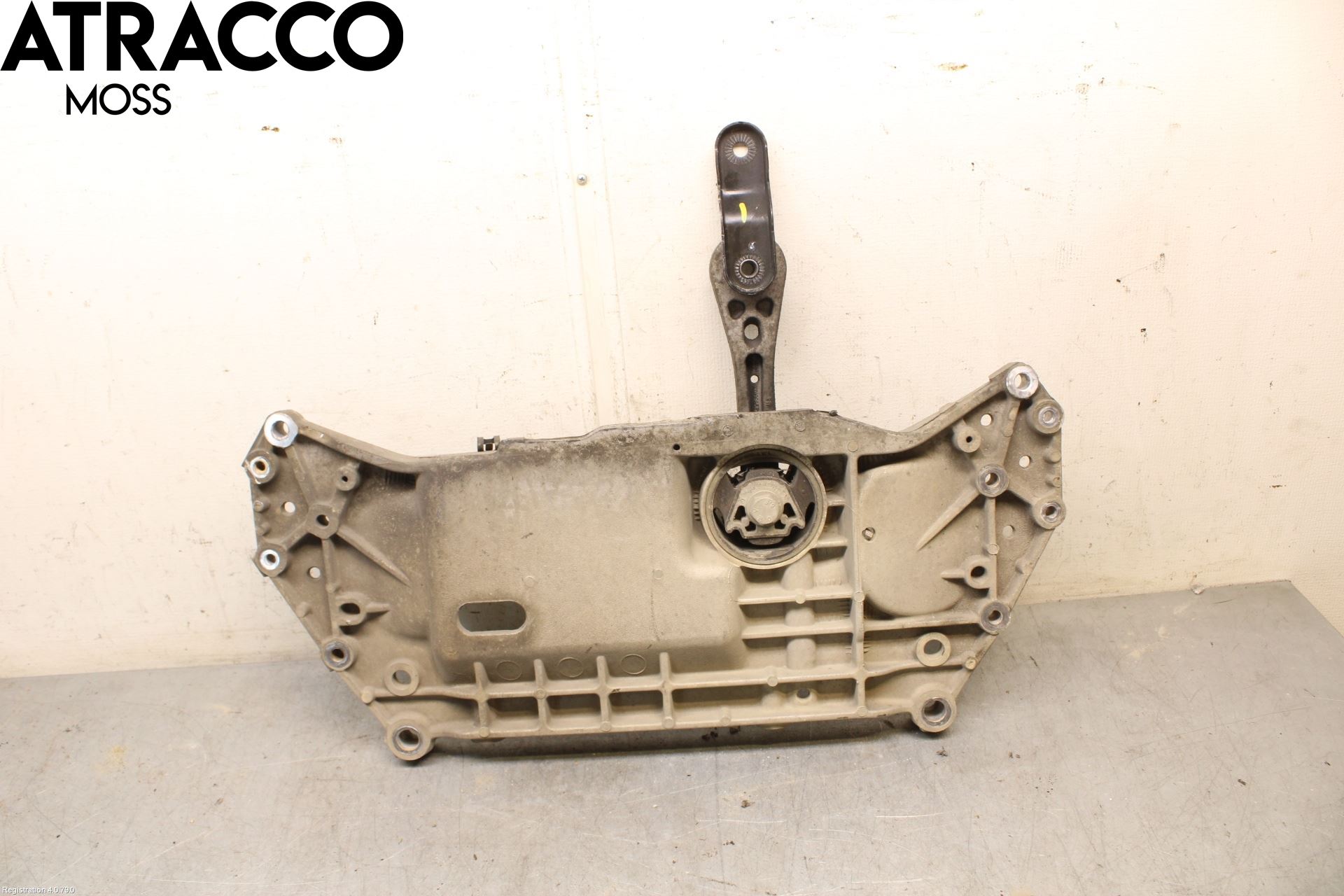 Skoda OCTAVIA (1Z) 05-13 Forstillingsbjelke(Tvergående)