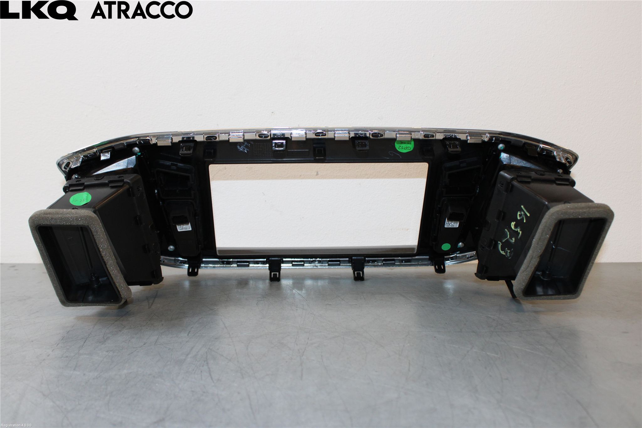 Maxus EV80 19- Dashbord Kanal - Dyse