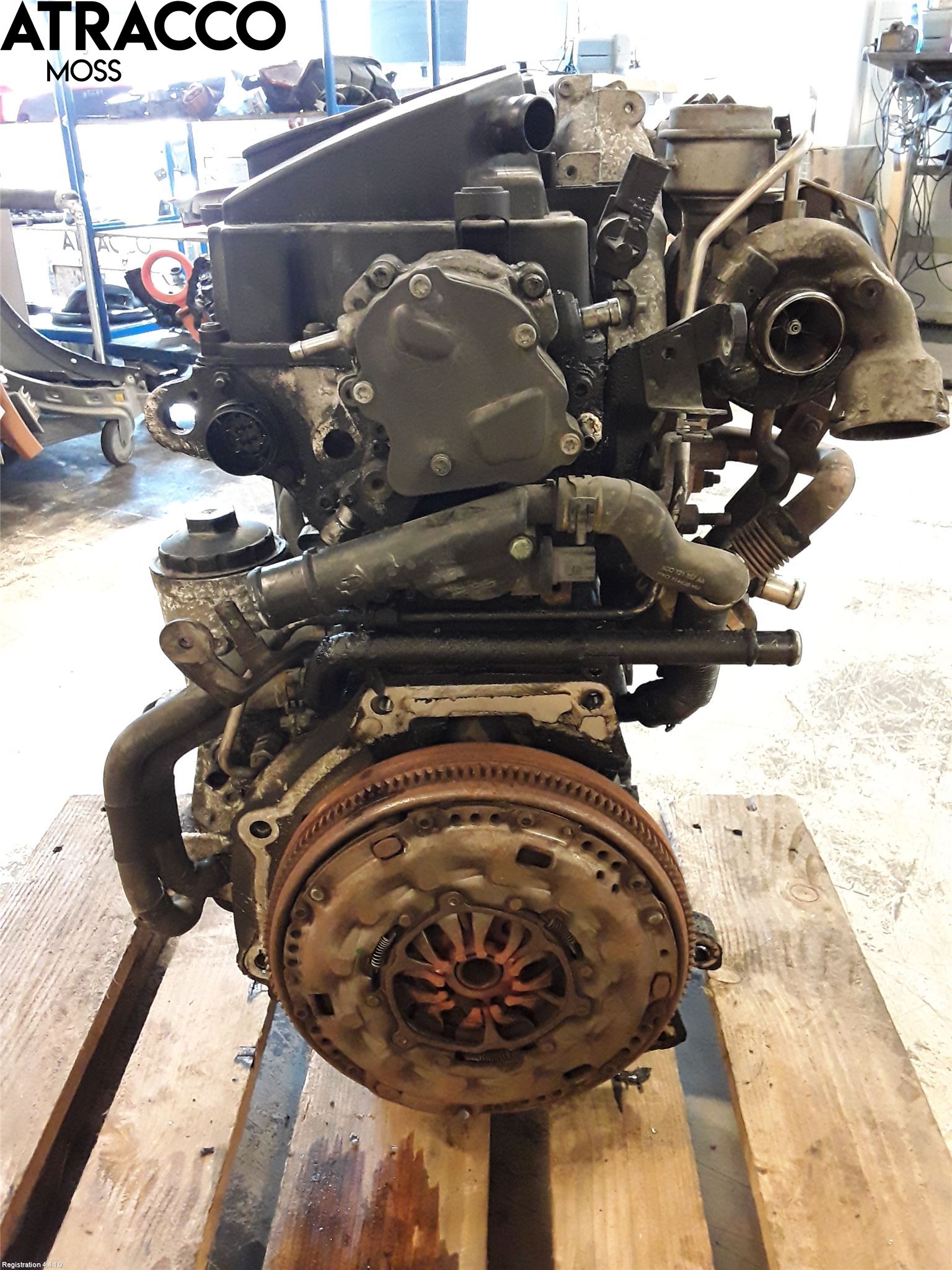 Volkswagen VW CADDY      04-10 Motor Diesel