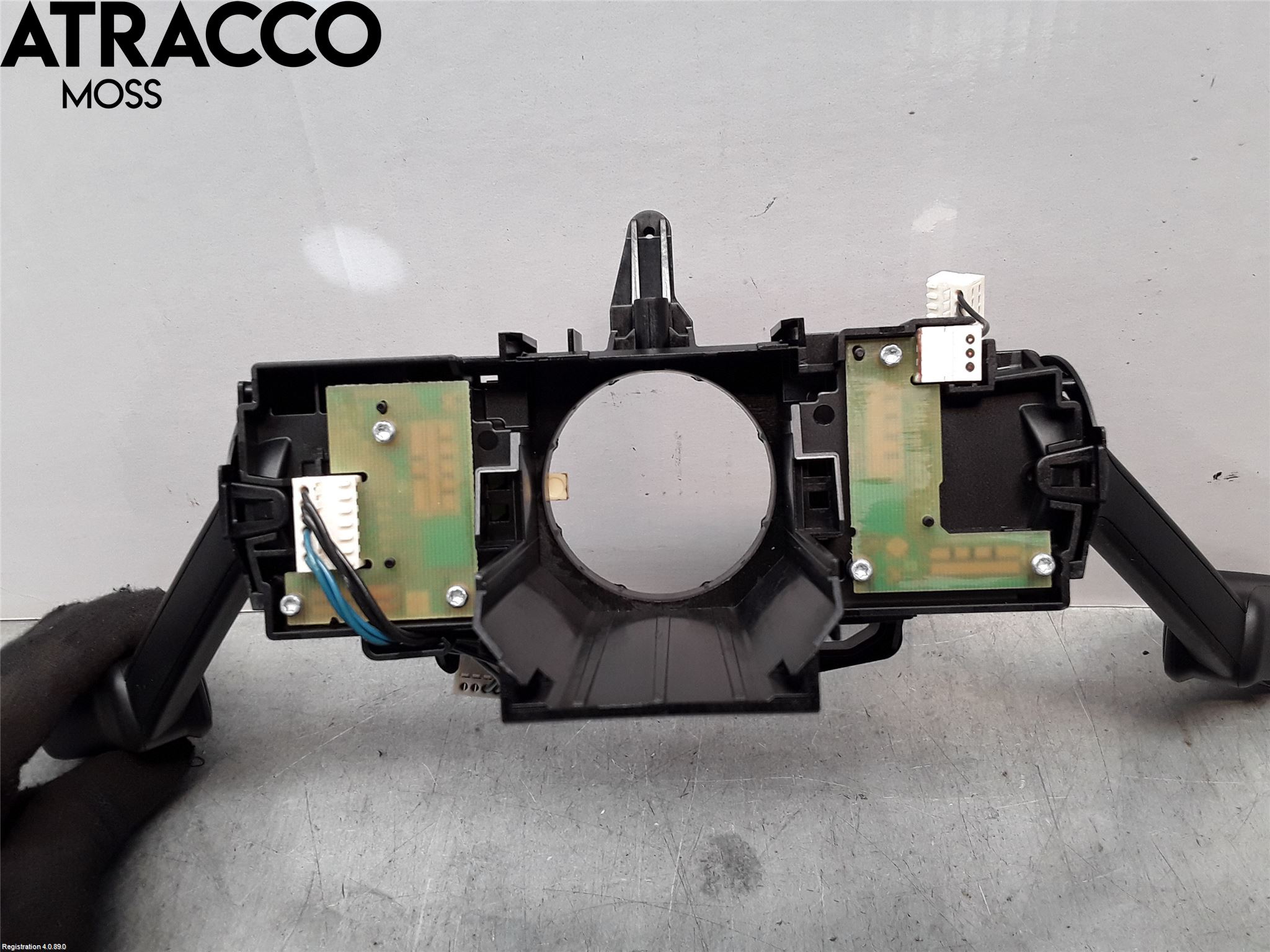 Volkswagen VW GOLF PLUS/CROSS GOLF 04-14 Bryter Ratt Kombi H Og V