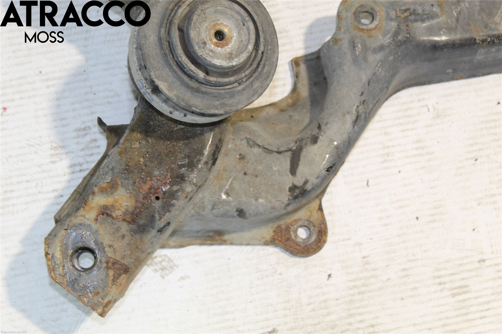 Mercedes-Benz MB E-KLASS (W211) 02-09 Travers Feste