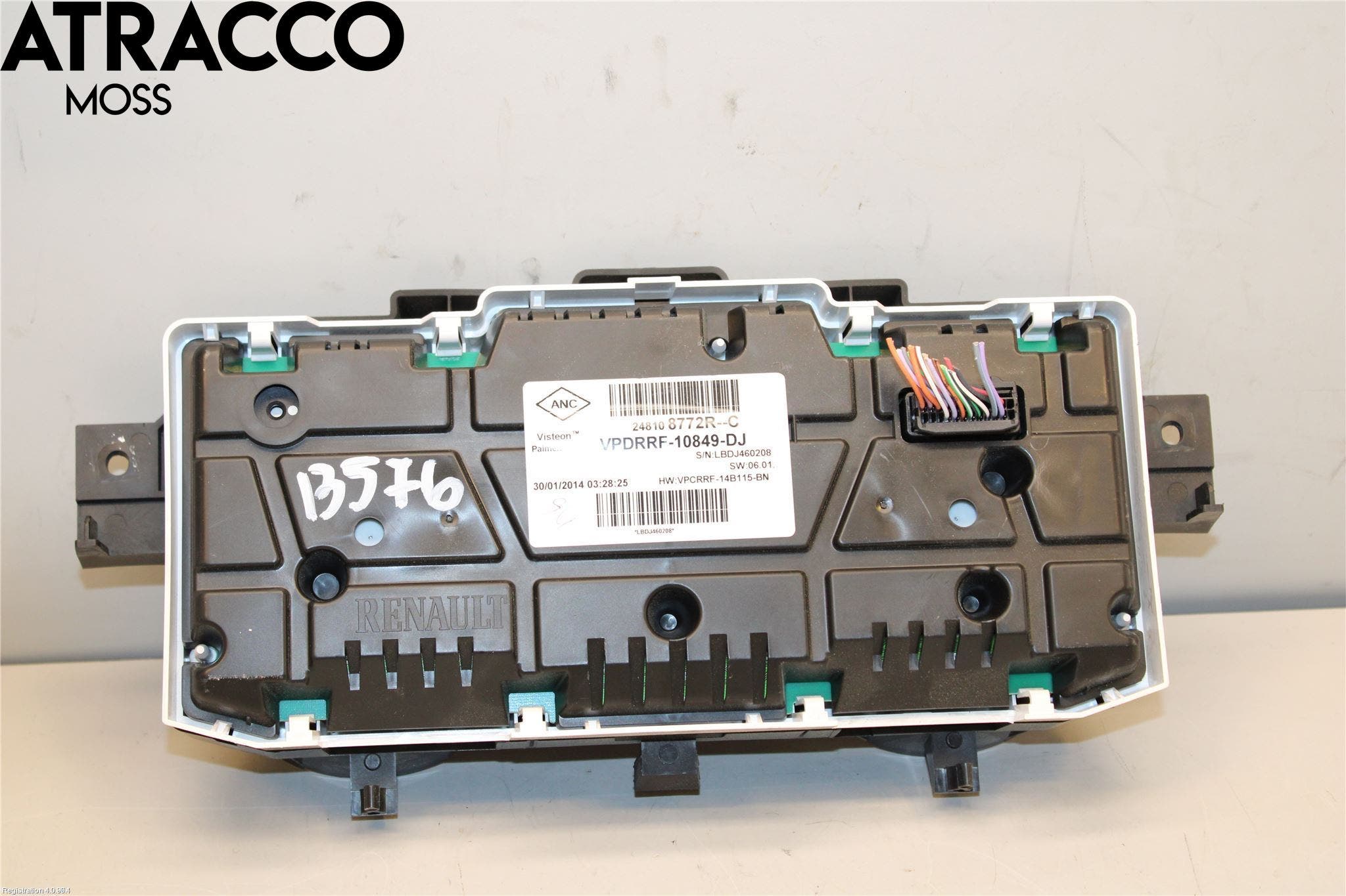 Renault CAPTUR 13-19 Instr Kombinert