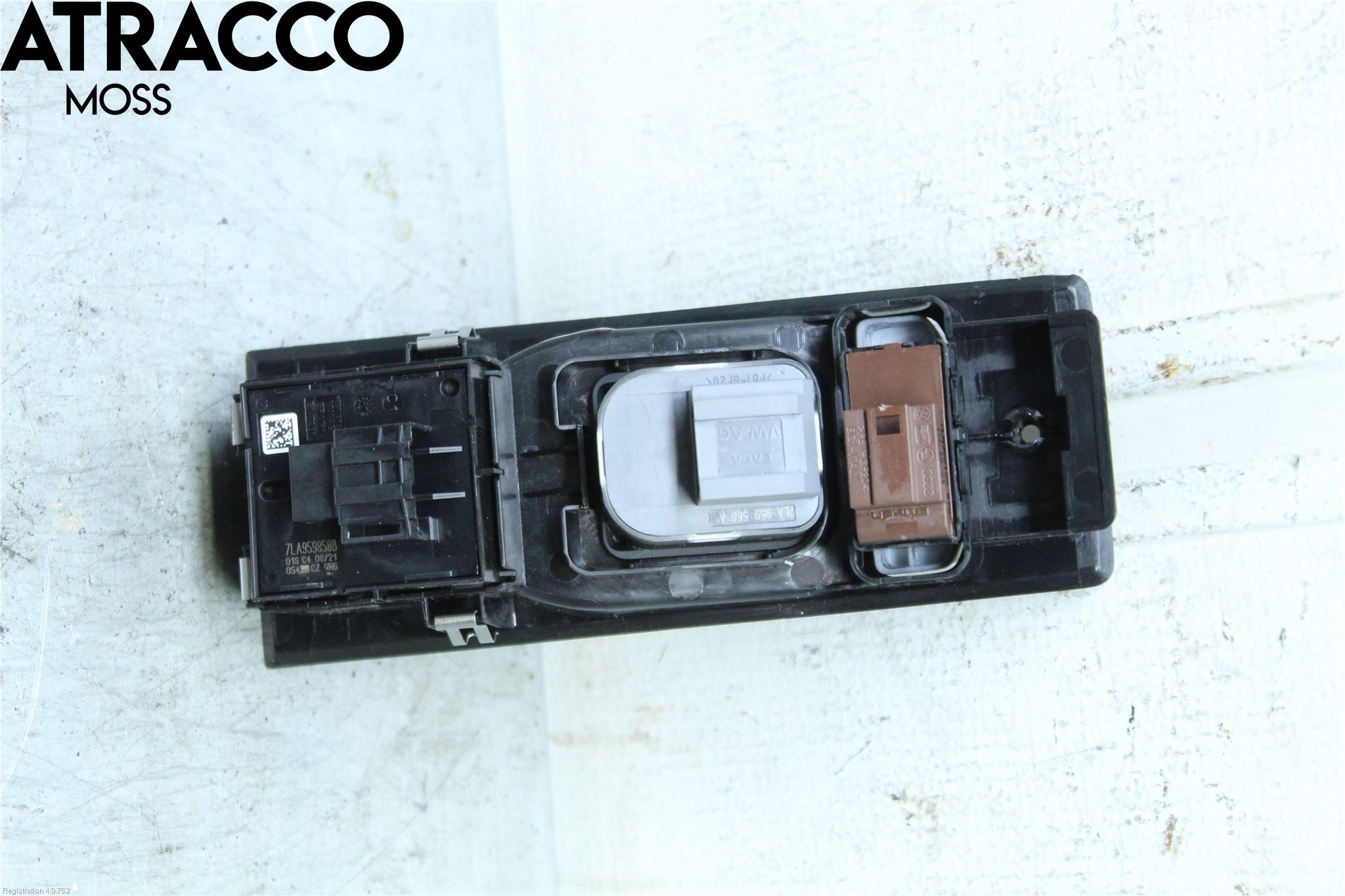 Volkswagen VW TRANSP/CARAVELLE (T6) 16-22 Bryter Vindusheis