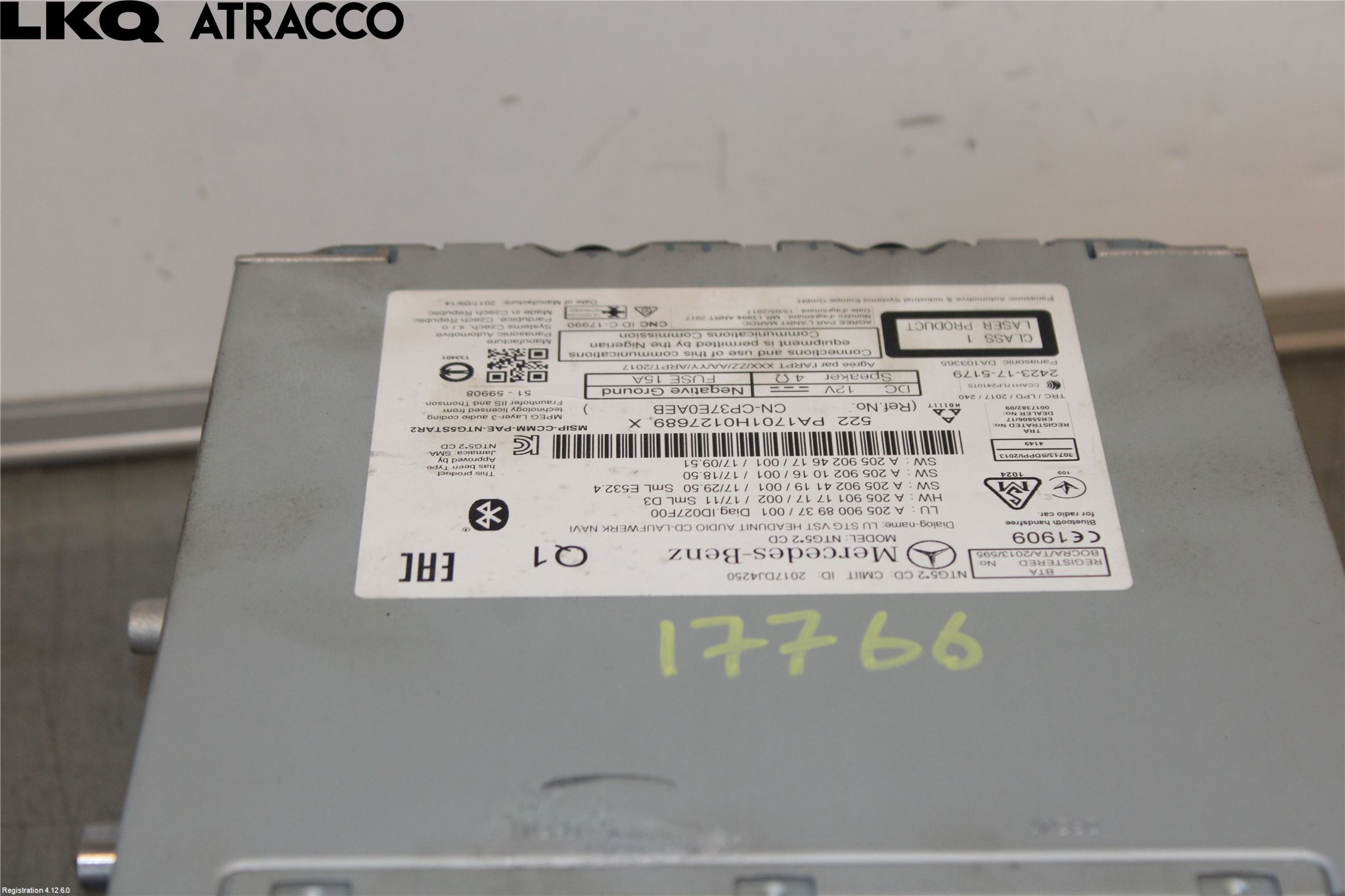 Mercedes-Benz MB C-KLASS (W205) 14-21 Stereo Radio Med Cd