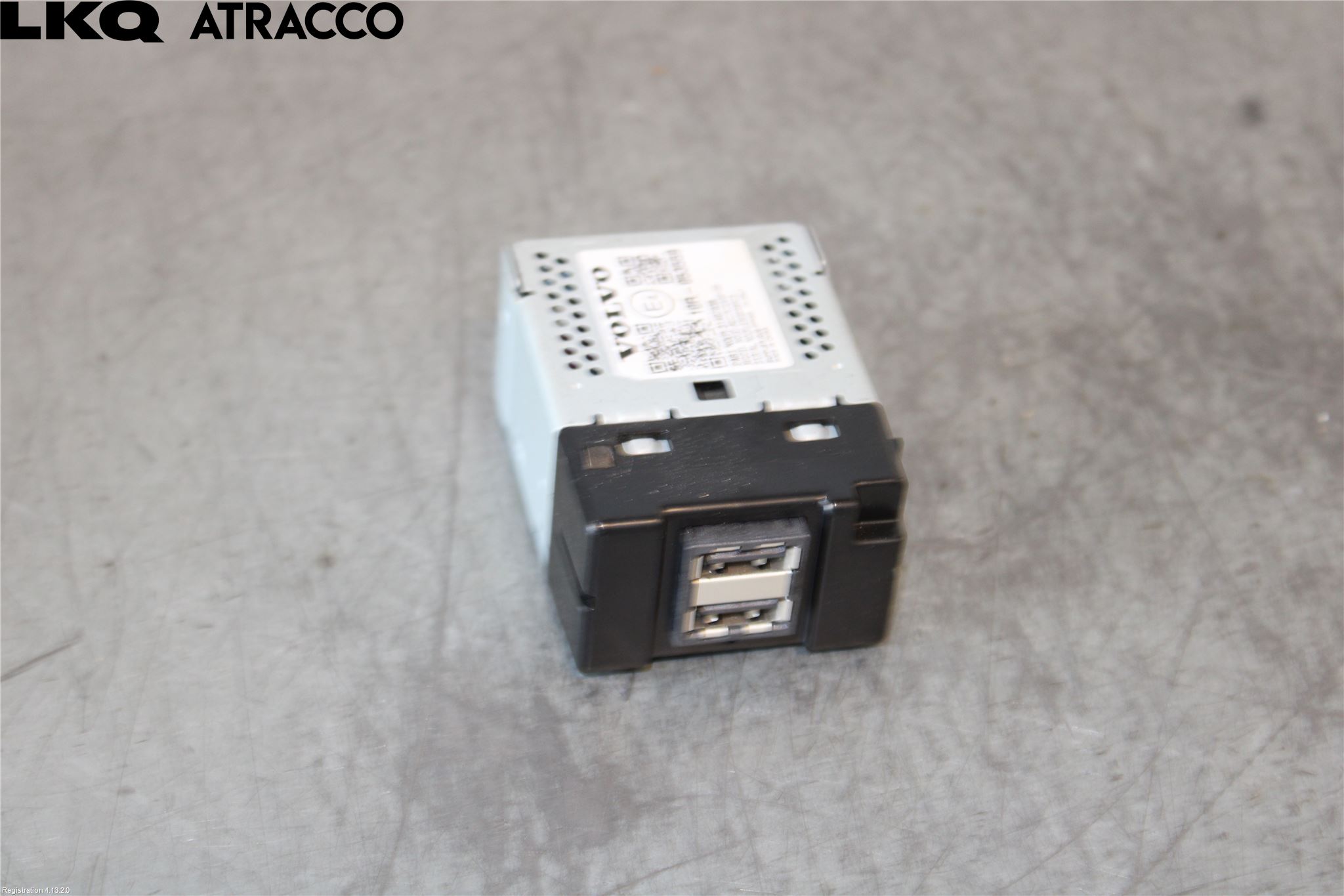 Volvo XC40/RECHARGE 18- Usb Connection