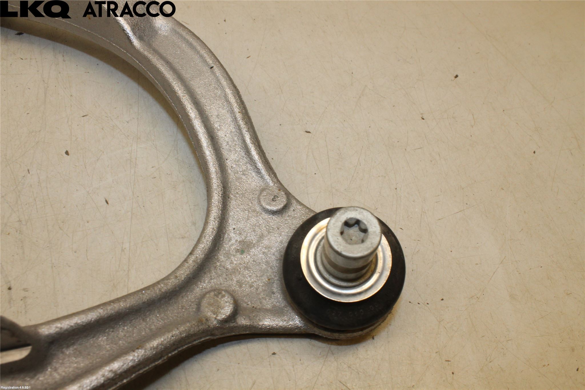 Tesla MODEL 3 17- Bærearm Foran Høyre Øvre