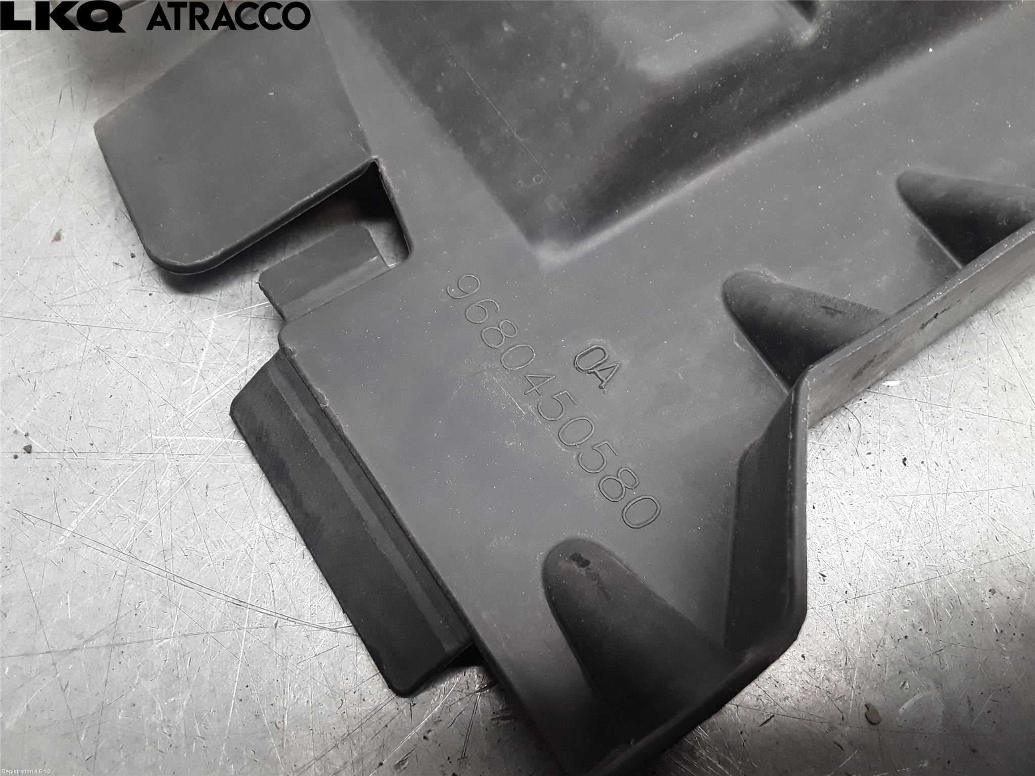 Peugeot EXPERT 07-14 Luftstyring Front