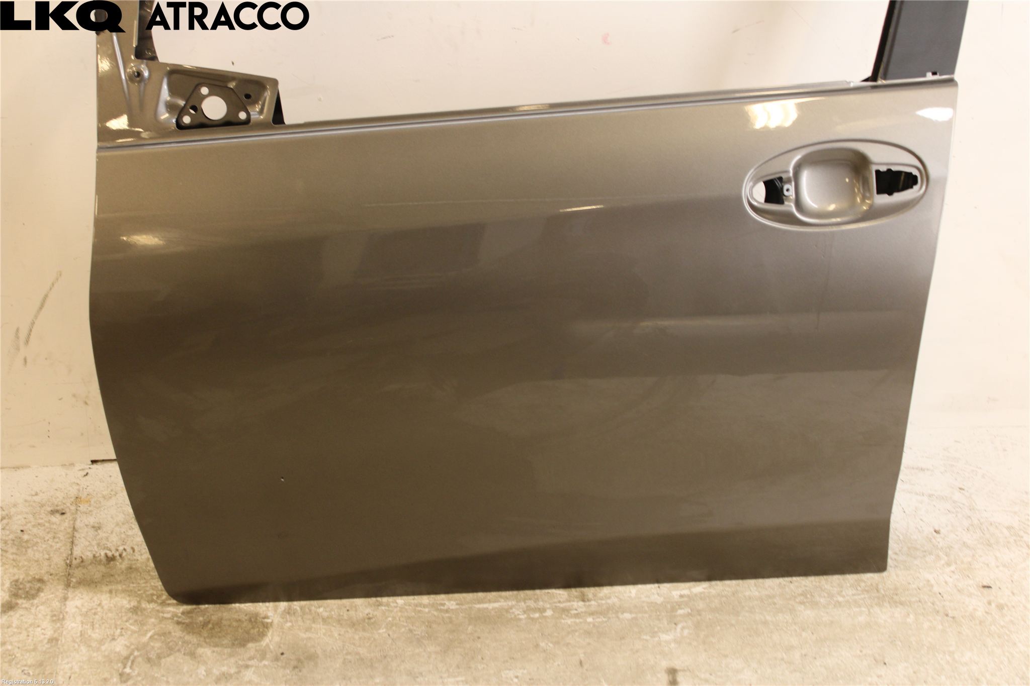 Toyota YARIS XP130 15-20 Dør 4D Foran Venstre