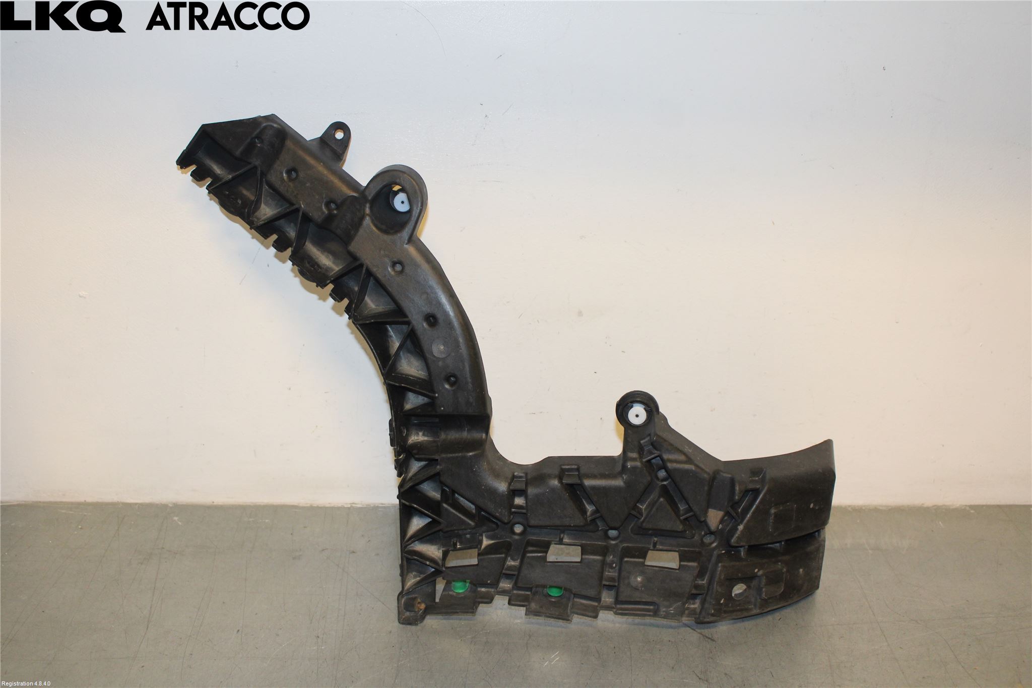 Volvo V60 19- Støtfanger Bak Feste