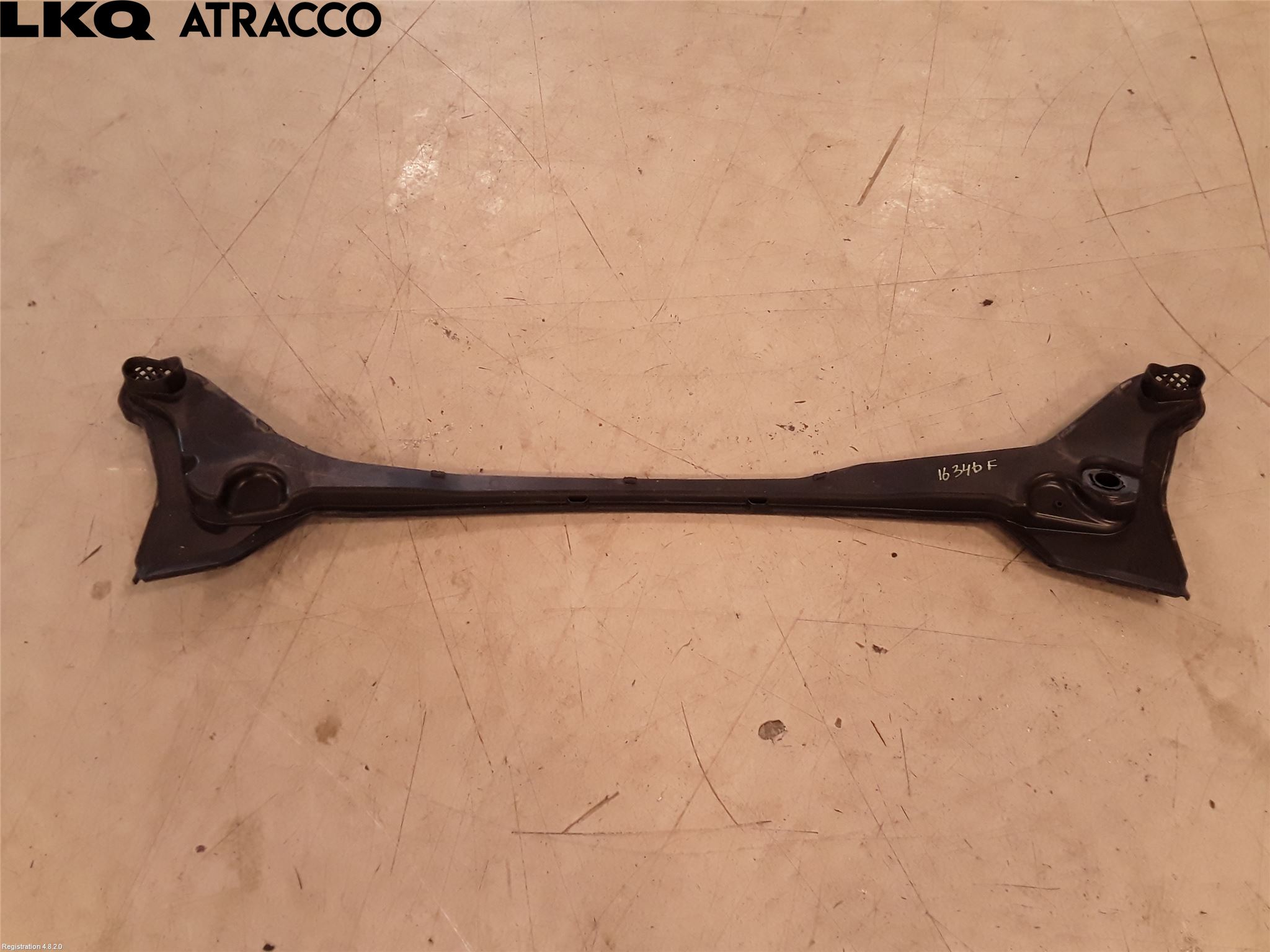 BMW 2 F45 Active Tourer 14-21 Visker Deksel-Grill-Under Frr