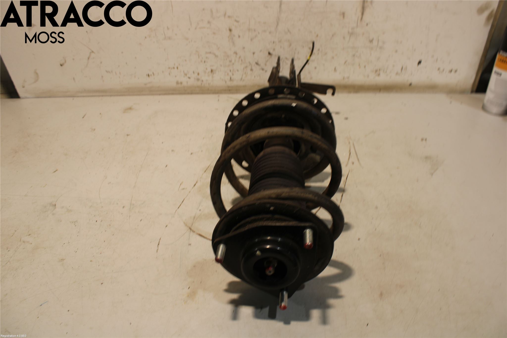 Mitsubishi ECLIPS CROSS Fjærbein Foran Venstre