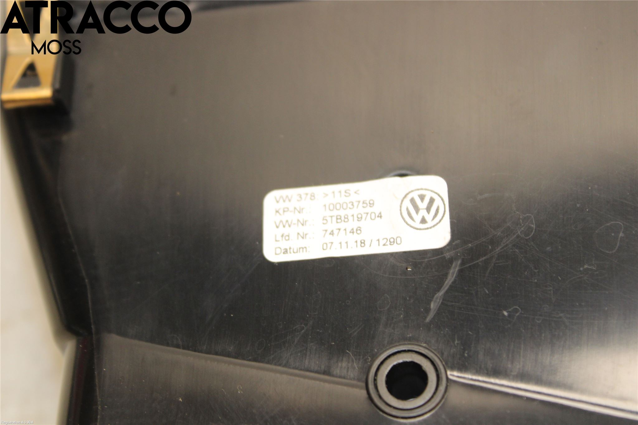Volkswagen VW TOURAN 16- Dashbord Kanal - Dyse