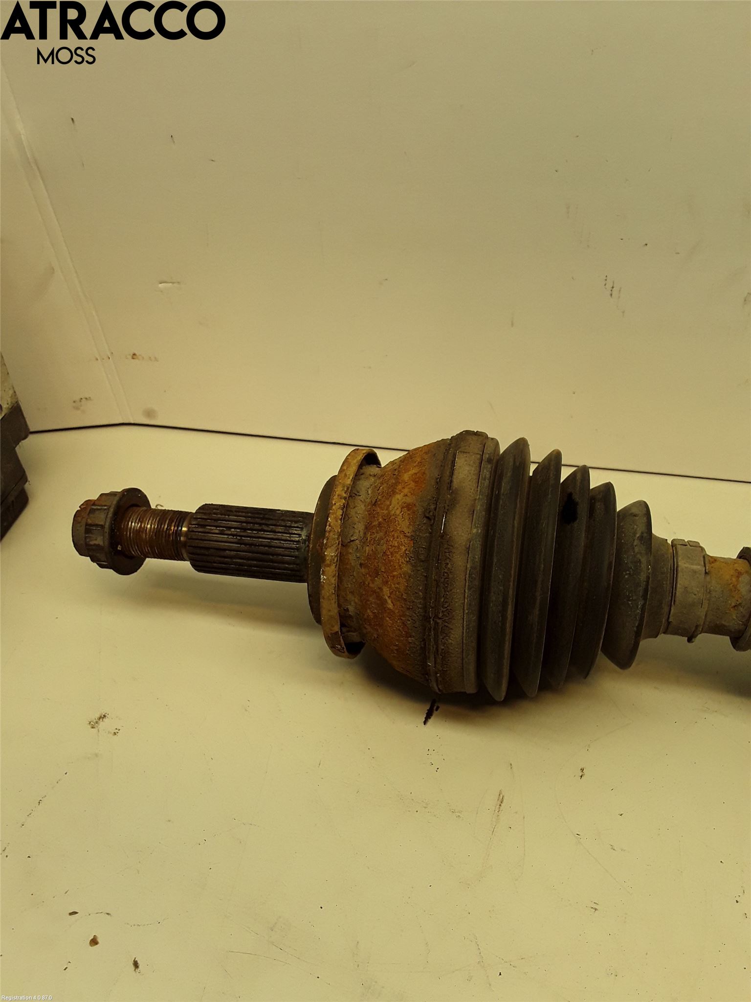 Toyota RAV 4 06-12 Drivaksel Foran Kompl Høyre