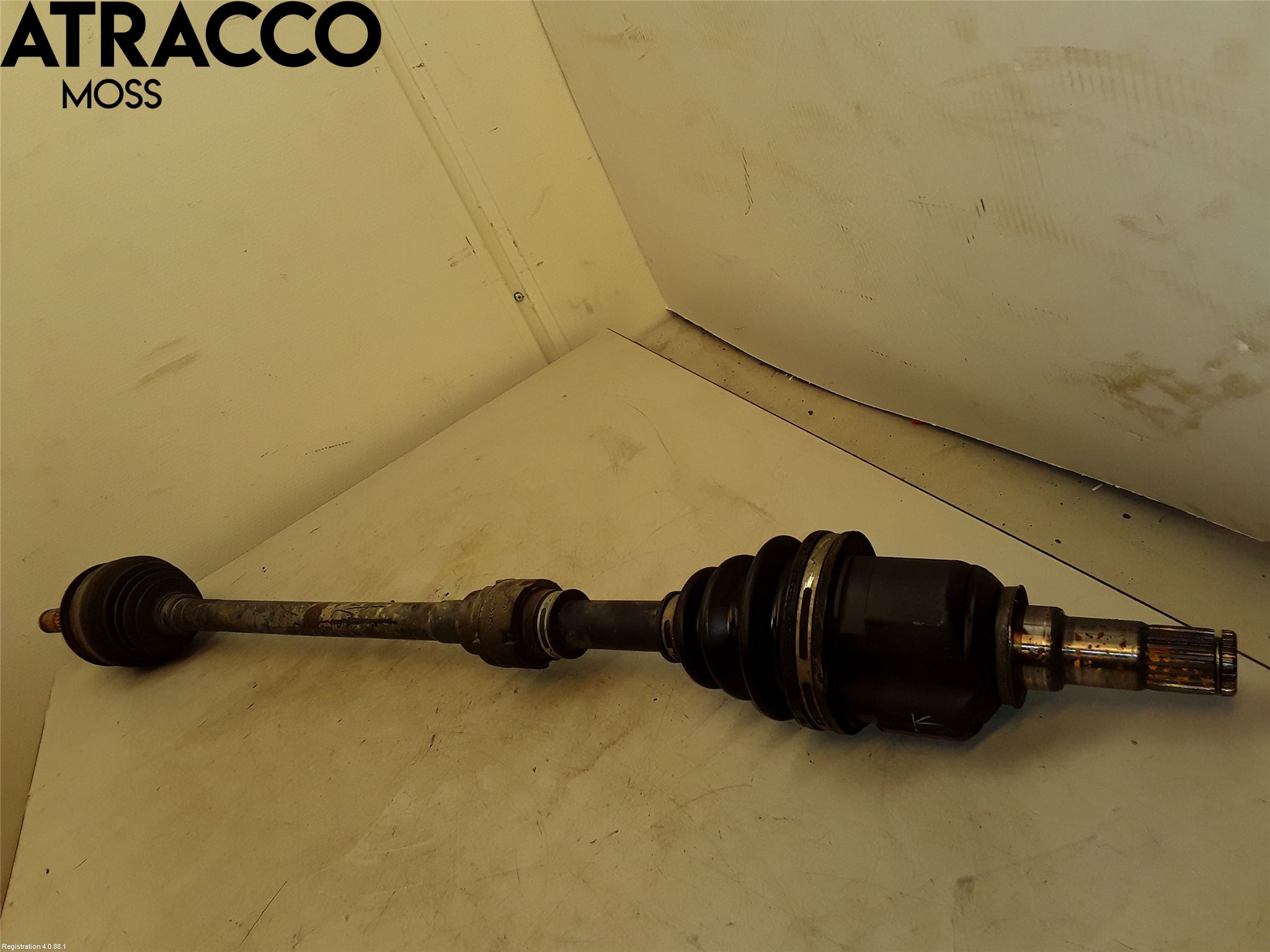 Toyota VERSO-S 11-16 Drivaksel Foran Kompl Høyre