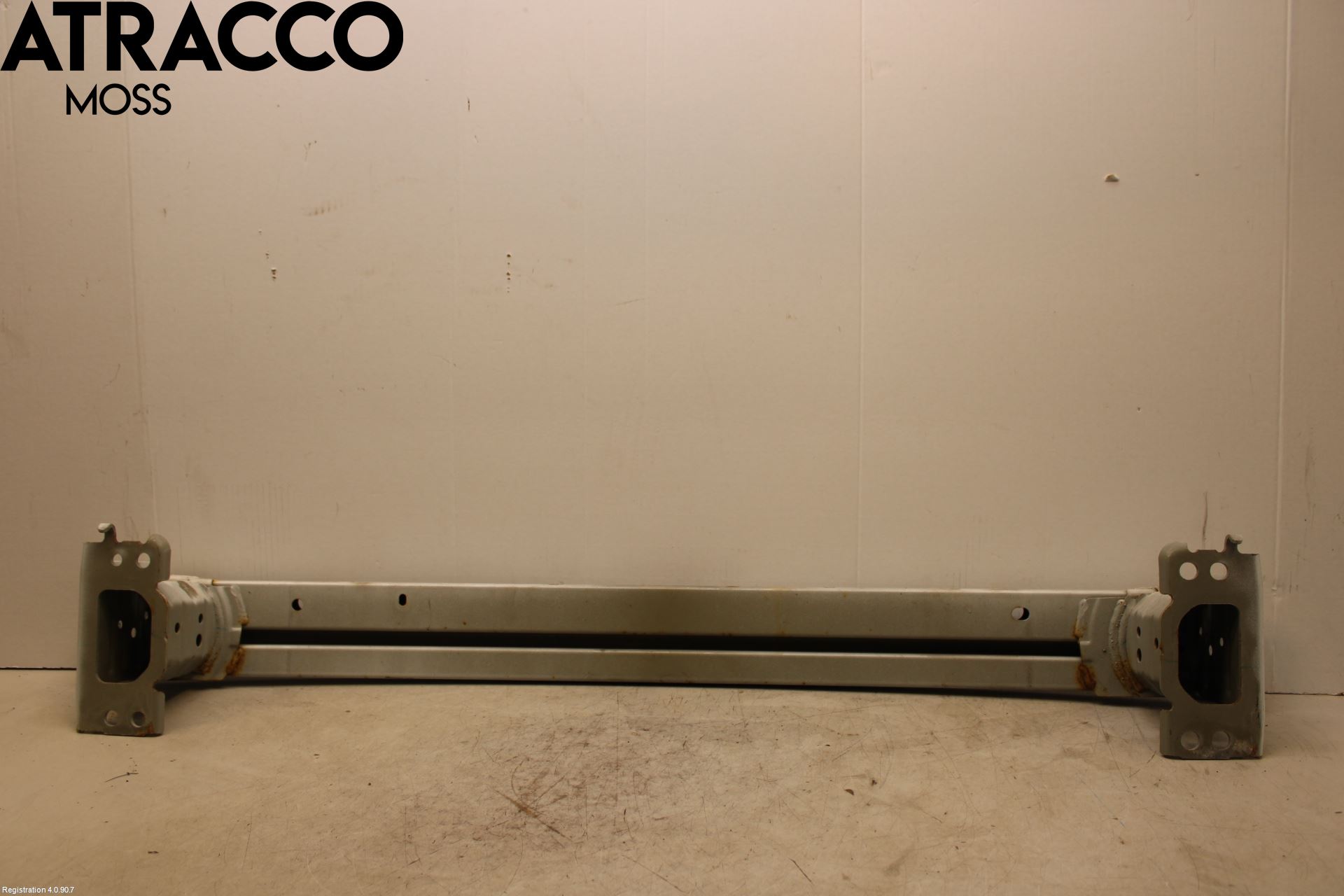 Toyota AURIS 13-19 Støtfanger Foran Bjelke