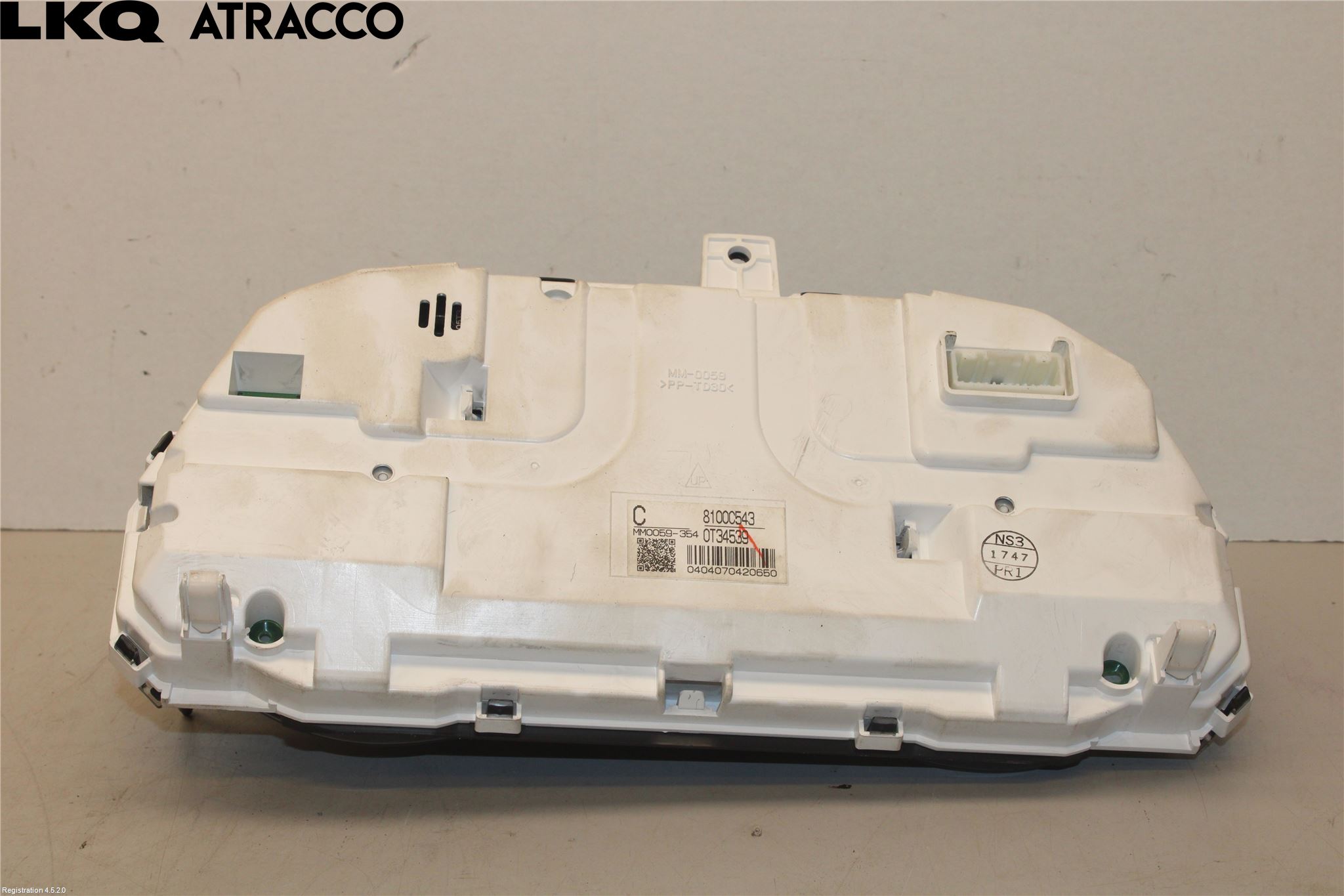 Mitsubishi OUTLANDER 13-21 Instr Kombinert