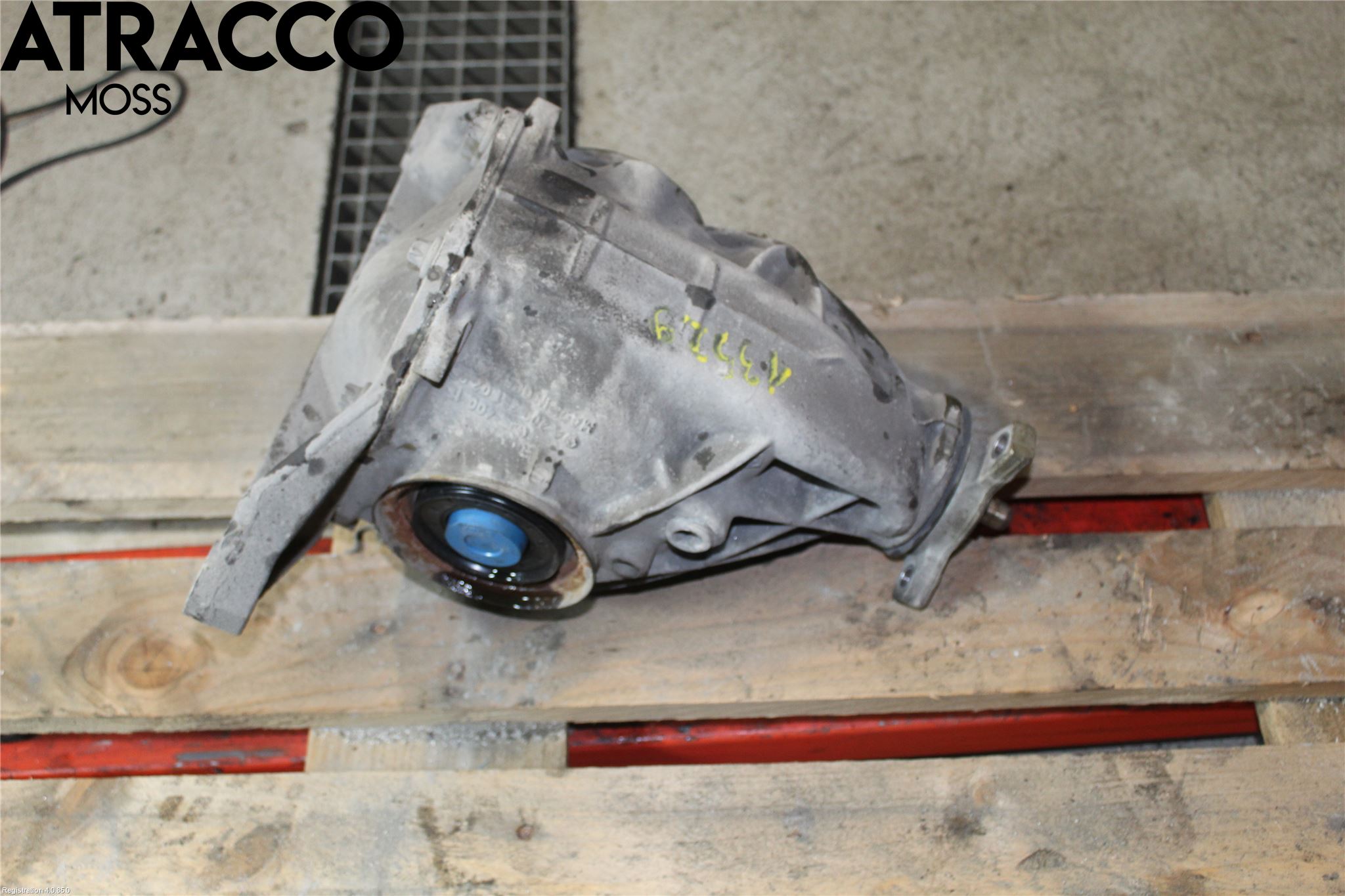 Mercedes-Benz MB E-KLASS (W212) 09-16 Bakaksel Kardang Bak -Diff