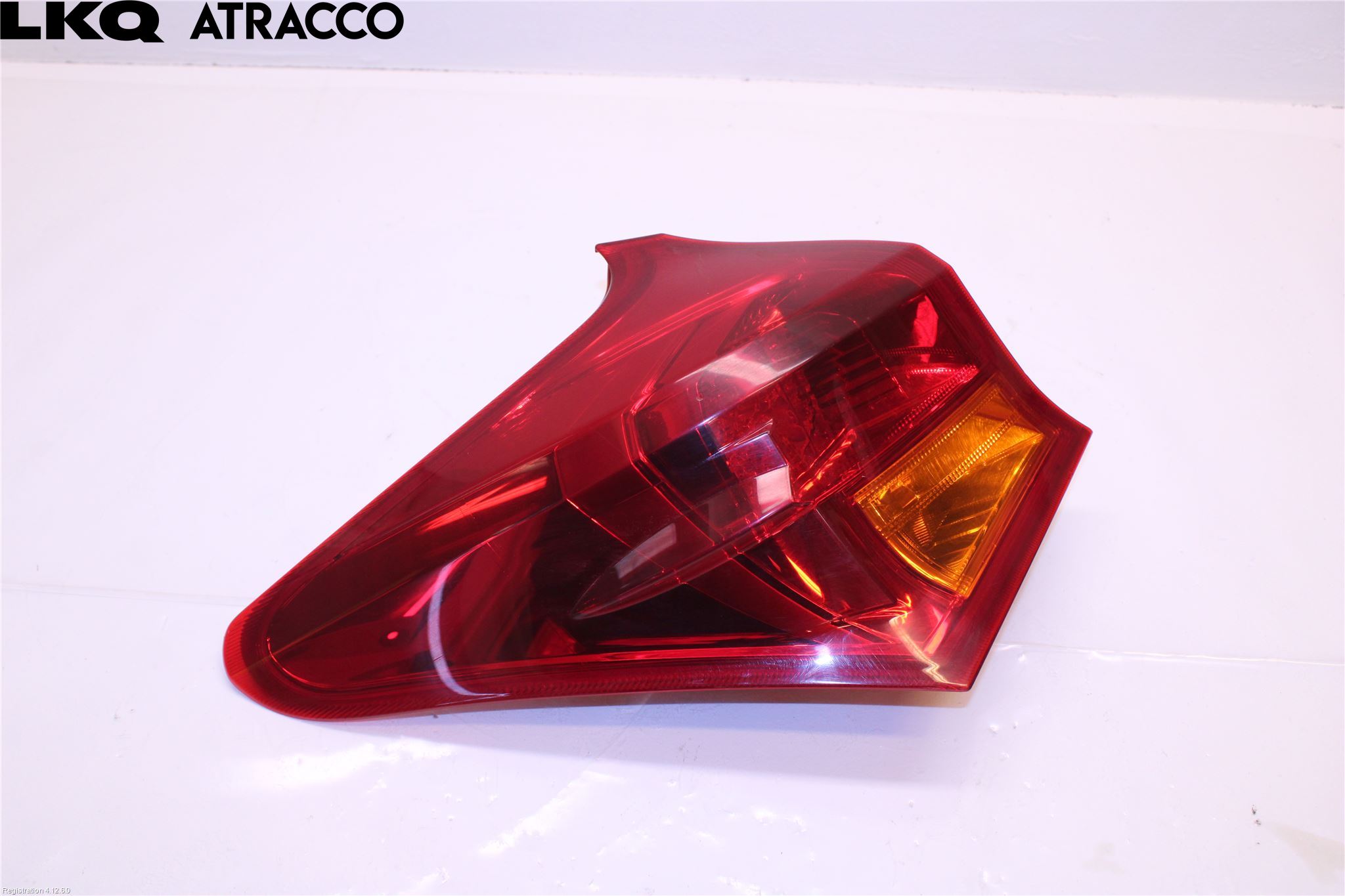 Toyota AURIS 13-19 Baklykt Venstre