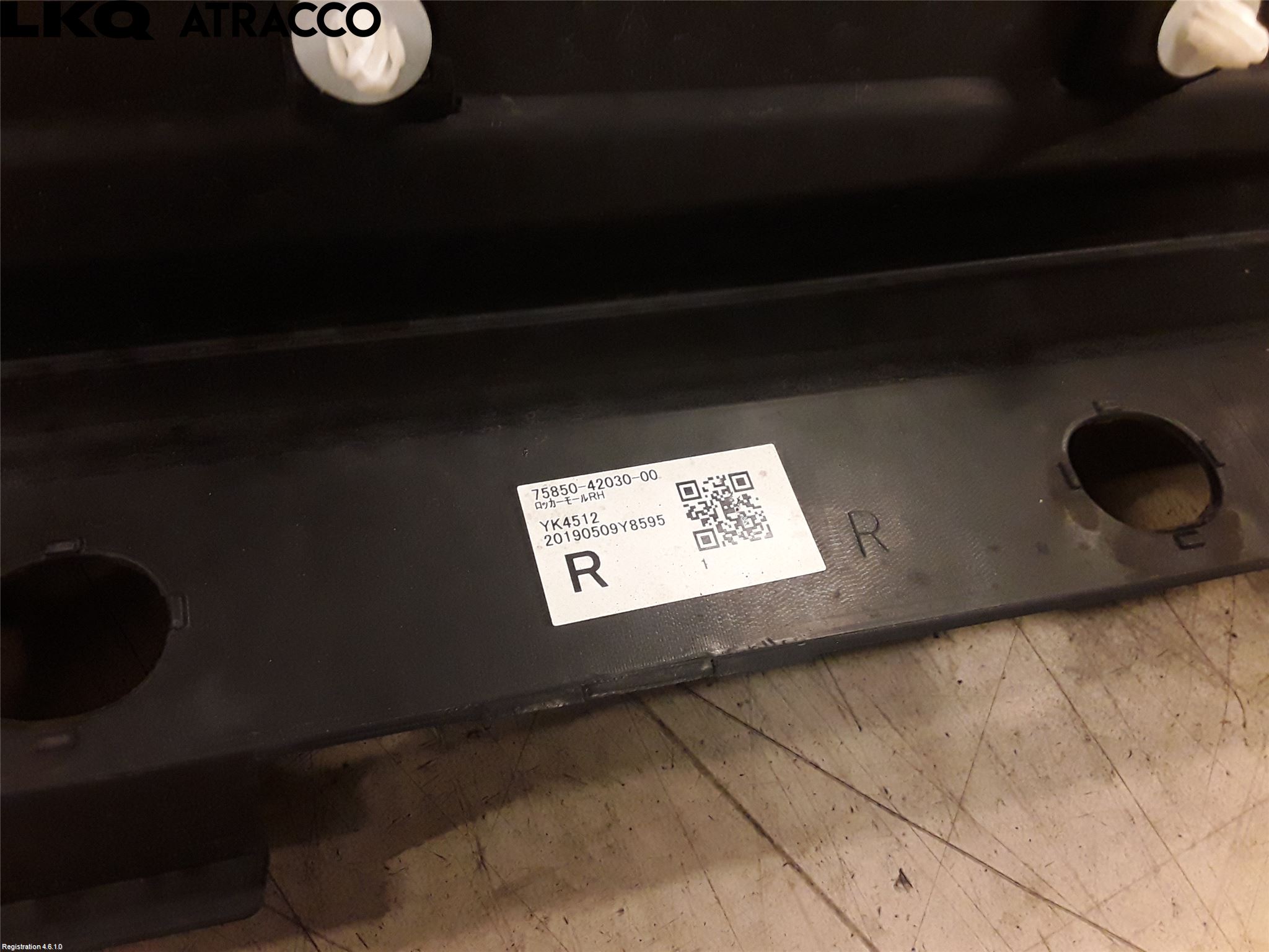 Toyota RAV4 19- Kanalskjørt Høyre