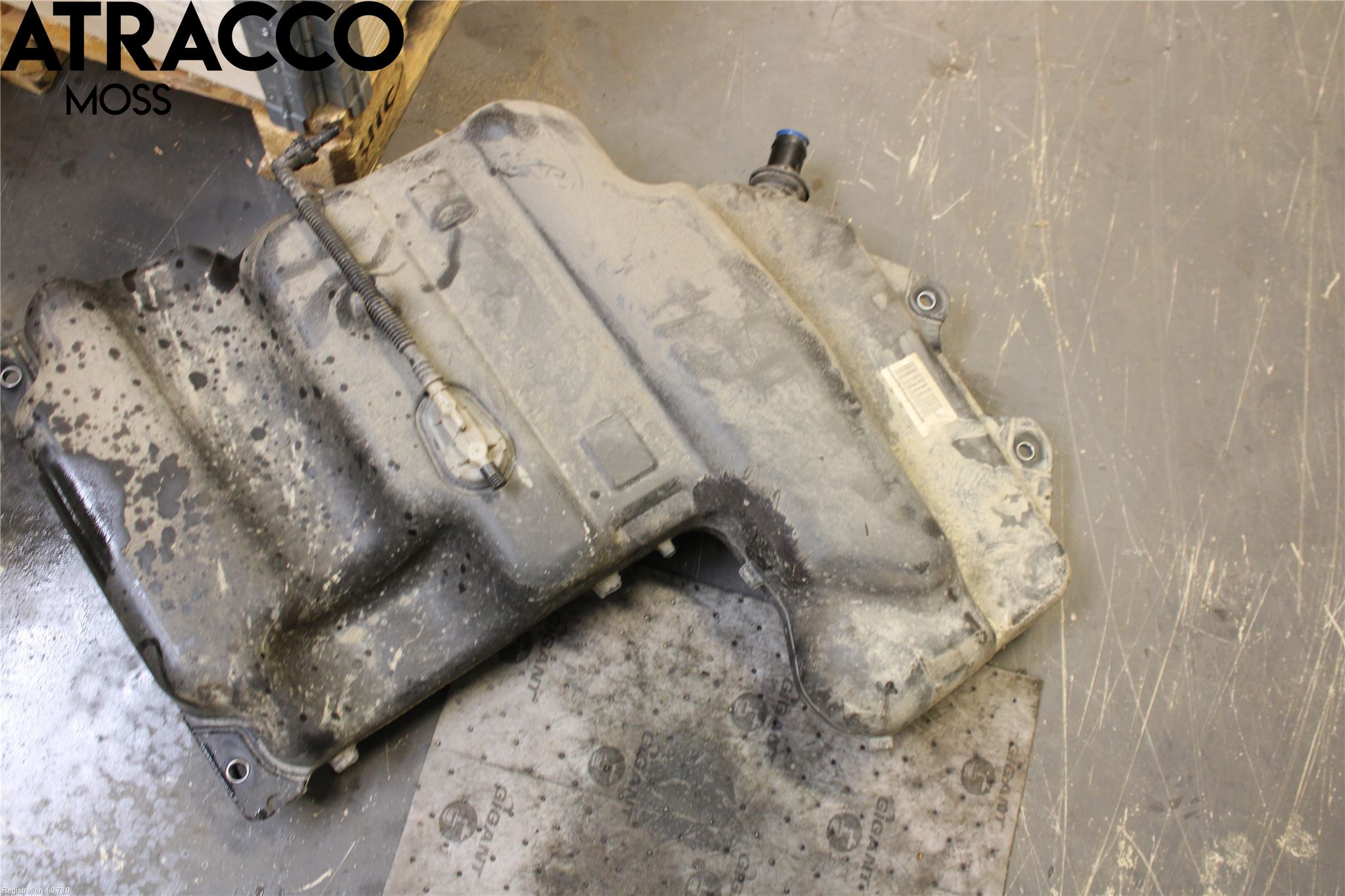 Mercedes-Benz MB S-KLASS (W221) 05-13 Adblue Tank