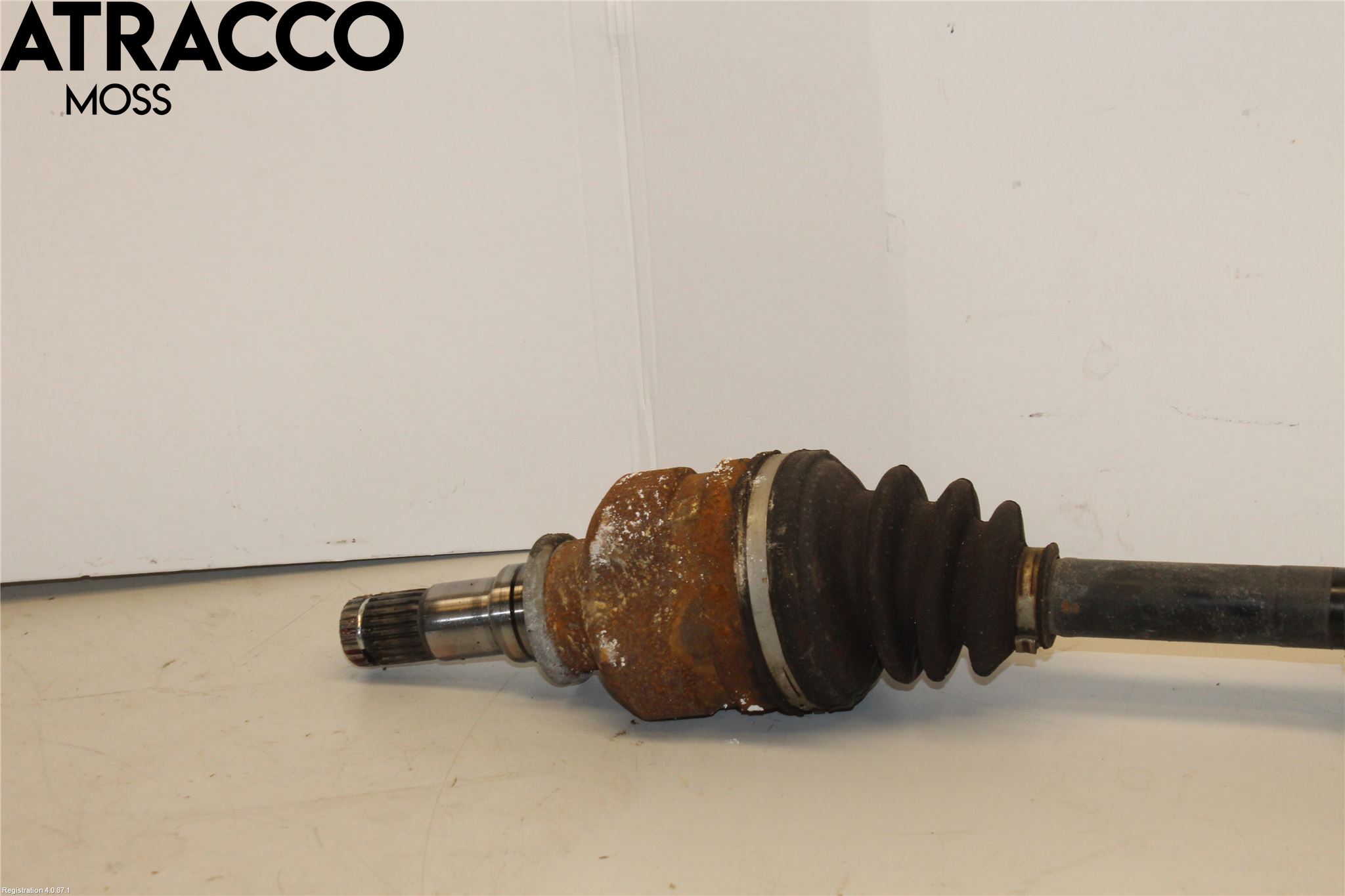 Toyota YARIS XP130 15-20 Drivaksel Foran Kompl Høyre